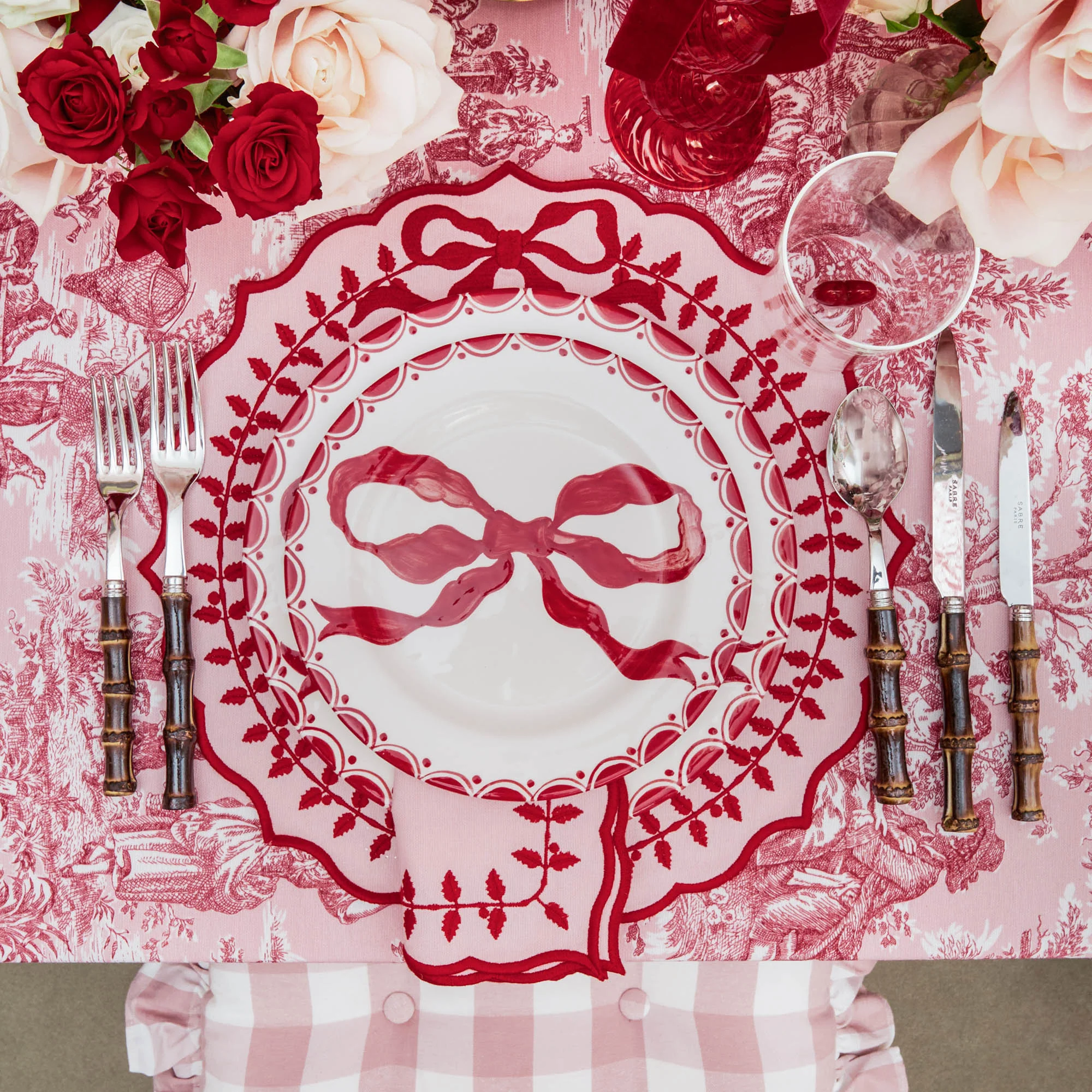 Marilyn Red Bow Starter Plate - Image 21