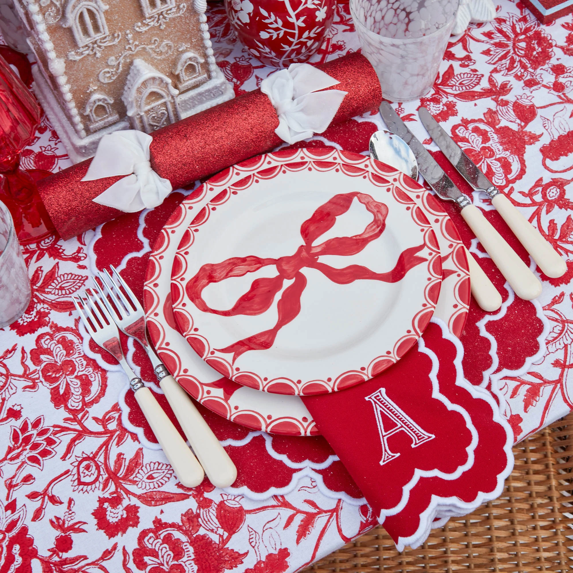 Marilyn Red Bow Starter Plates (Set of 4) - Image 18