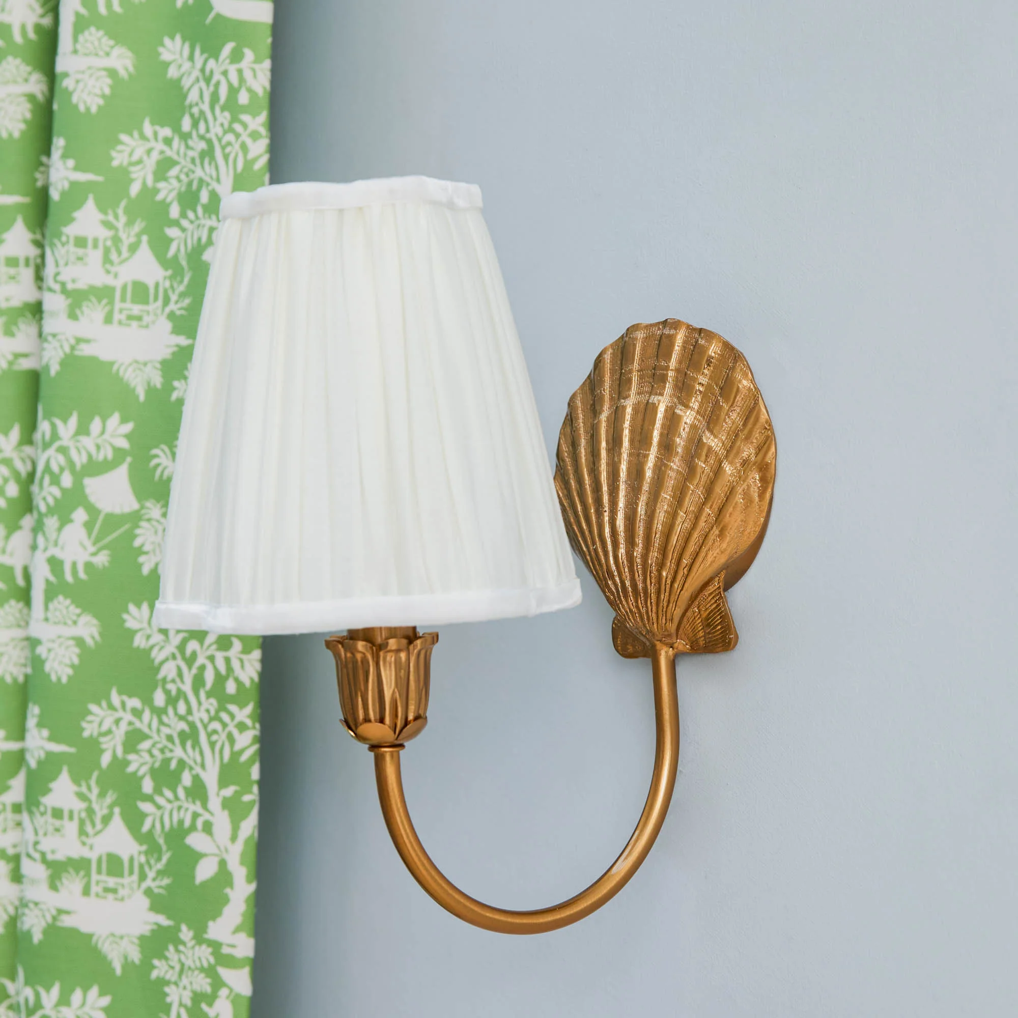 Marina Rechargeable Wall Light with Cream Shade (14cm) - Image 6