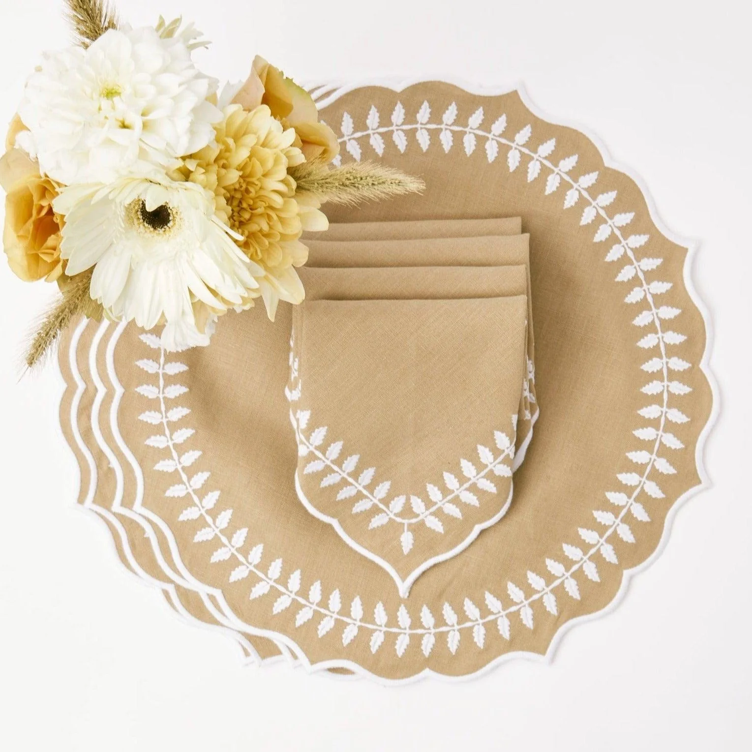 Natural Laurel Napkins (Set of 4) - Image 10