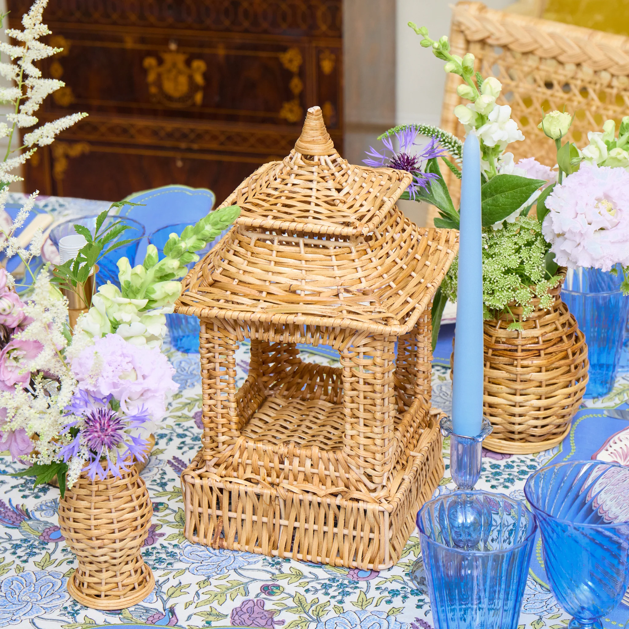 Natural Rattan Pagoda Lantern Set - Image 7