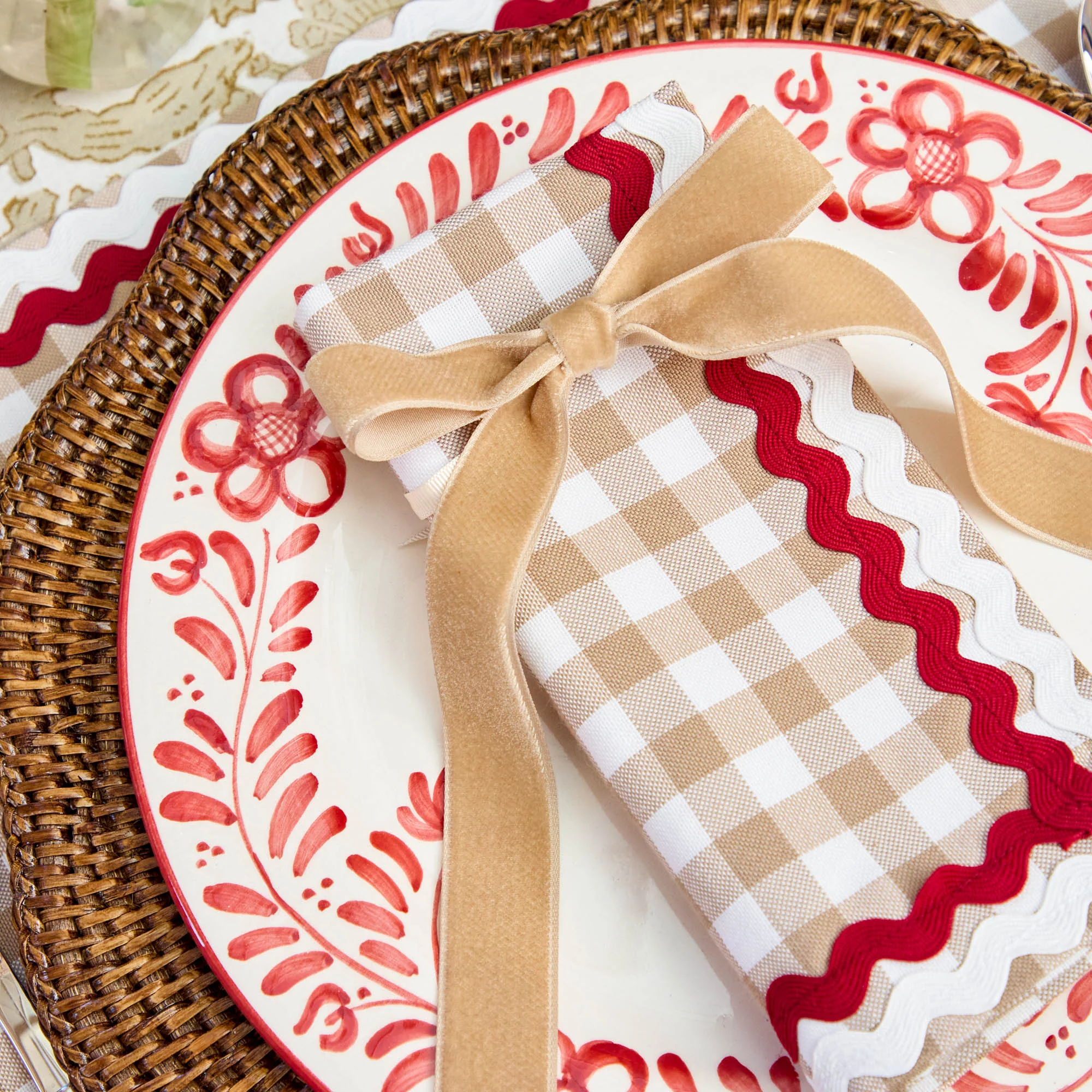 Oat Velvet Bow (Set of 4) - 20cm - Image 4
