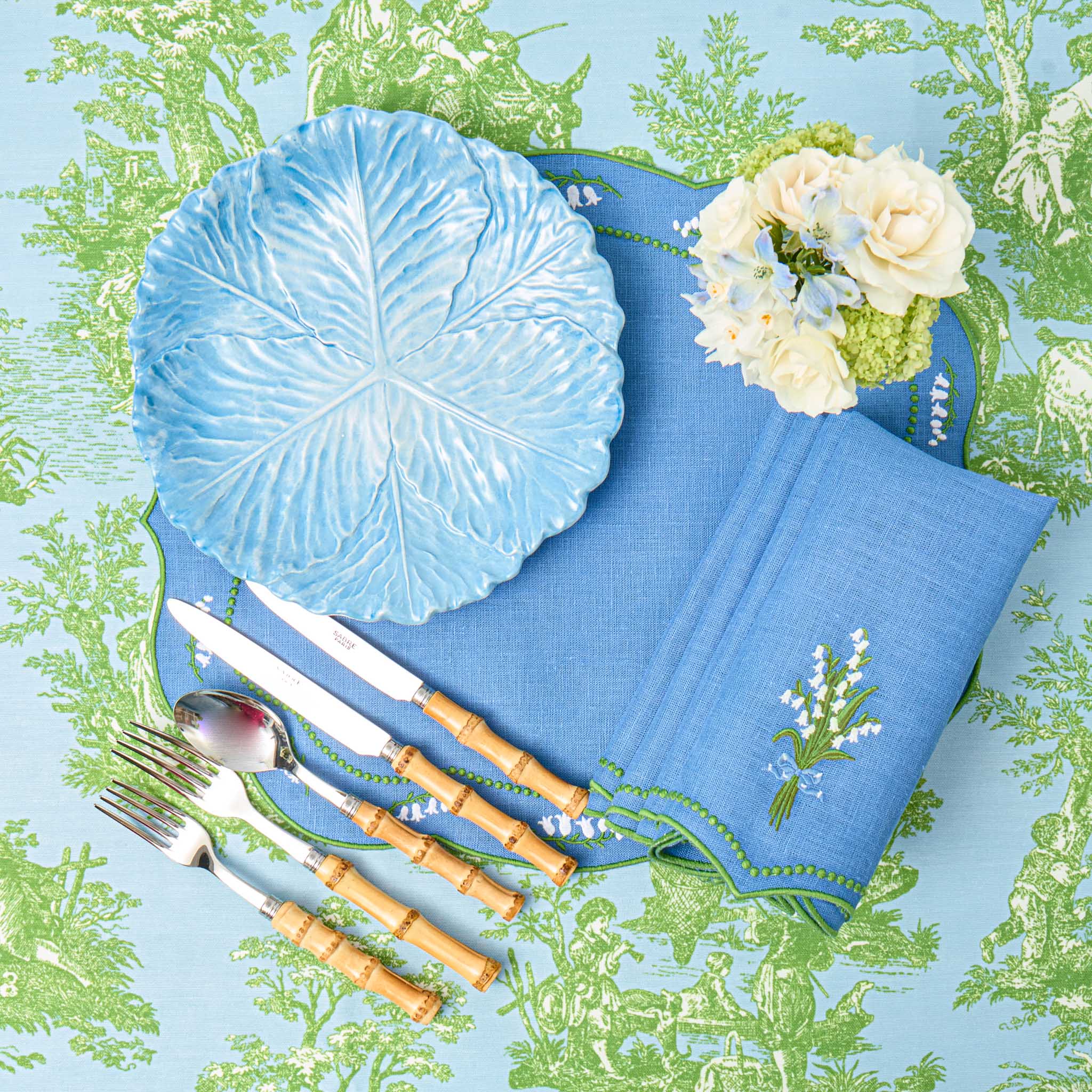 Blue Serena Cabbage Dinner Plate - Image 4