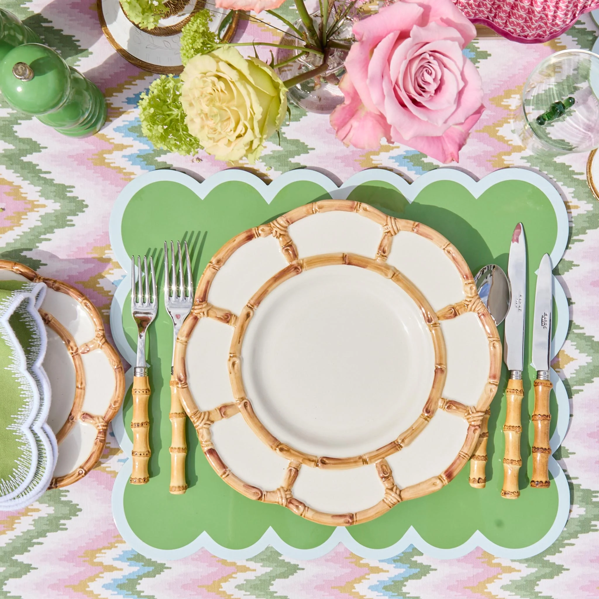 Petal Bamboo Ceramic Dinner Plates (Set of 4) - Image 6
