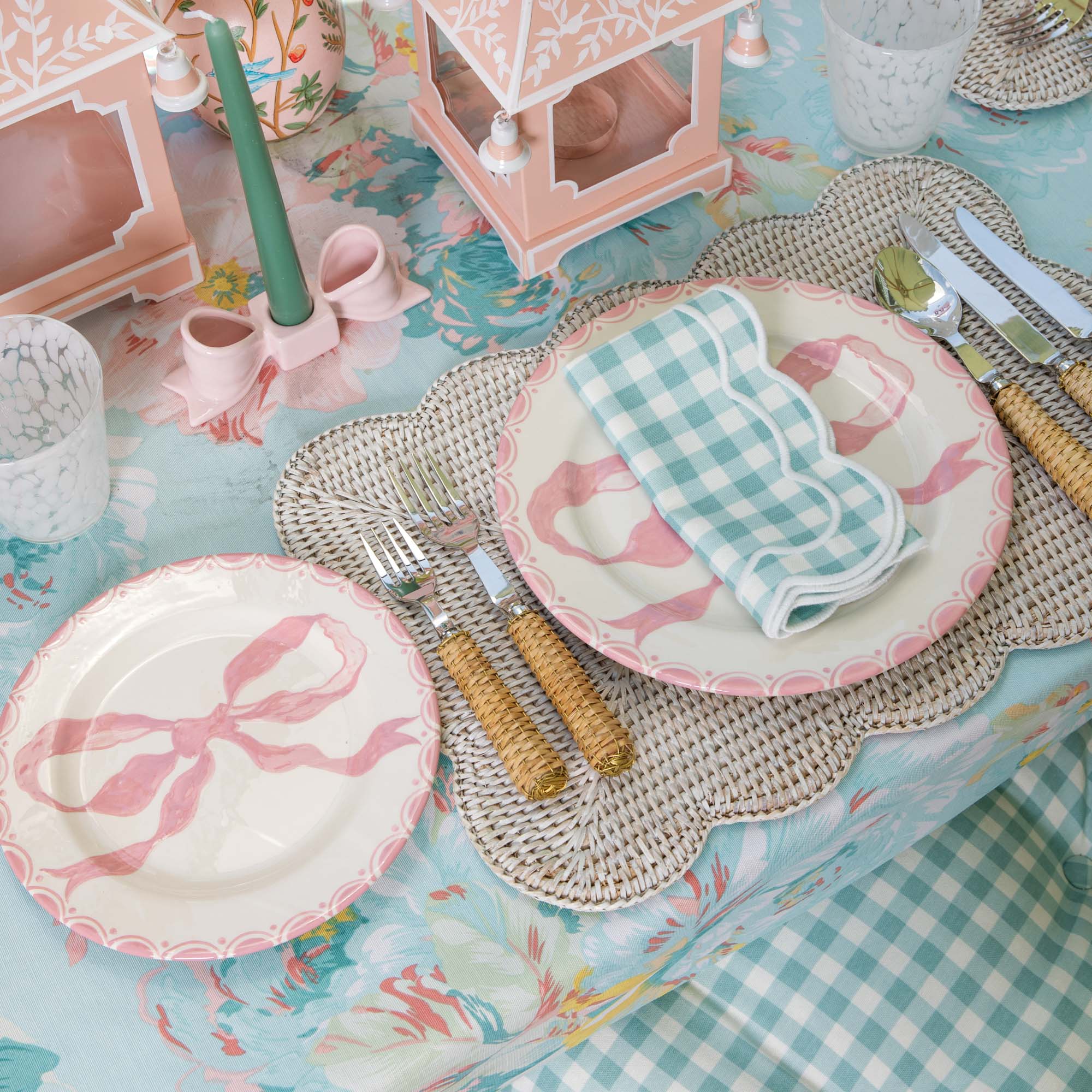 Marilyn Pink Bow Dinner Plates (Set of 4) - Image 5
