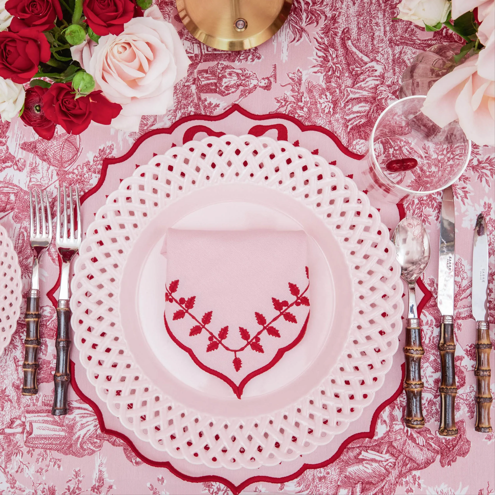 Pink Isla Toile Tablecloth - Image 9