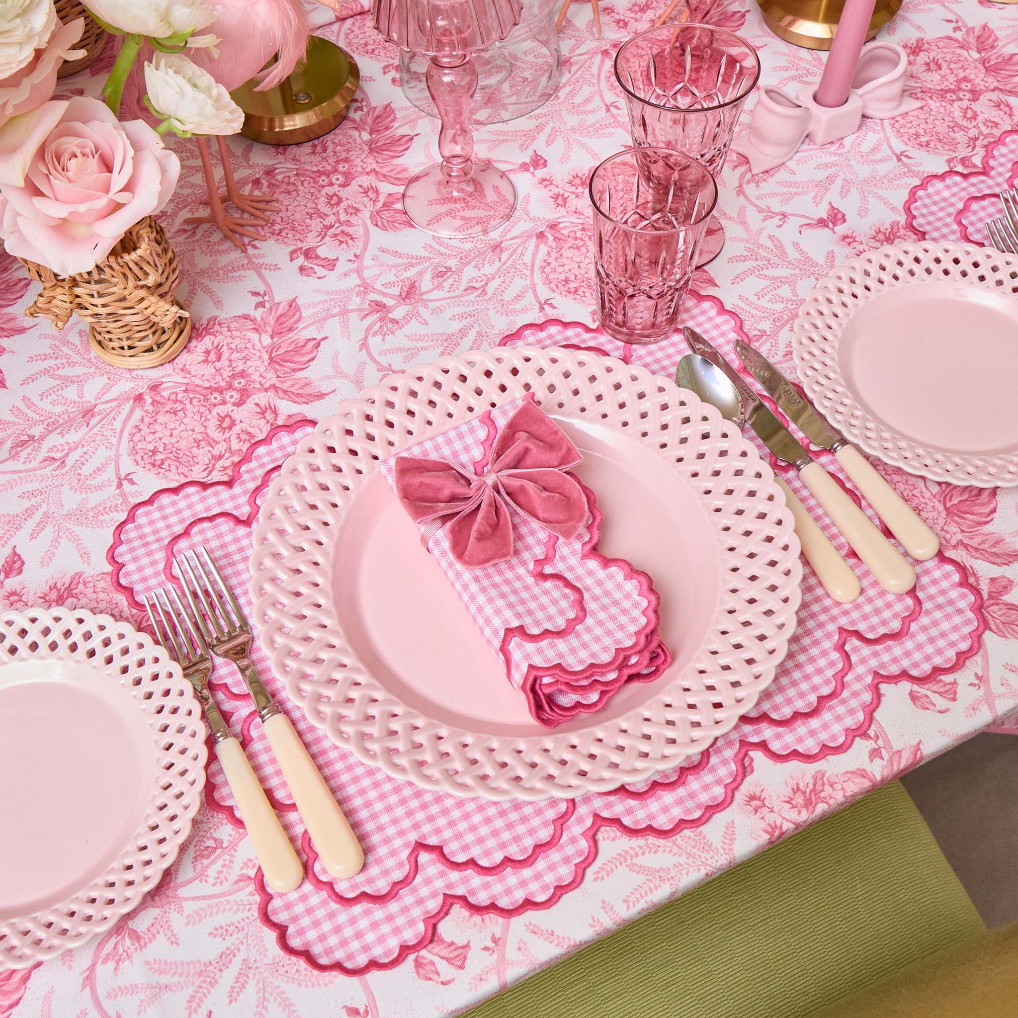 Pink Basketweave Dinner Plate - Image 7