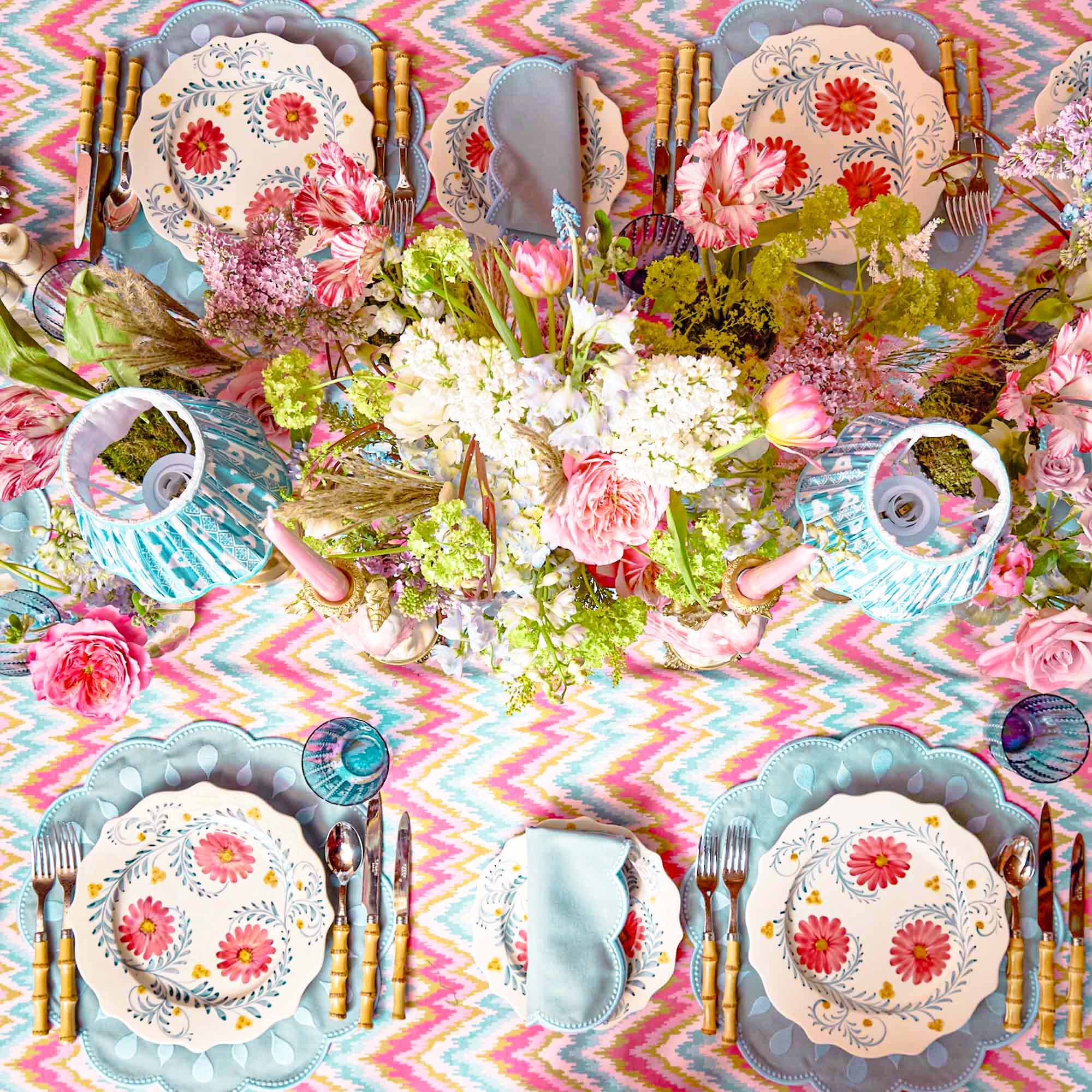 Pink Flowers Dinner Plates (Set of 4) - Image 4