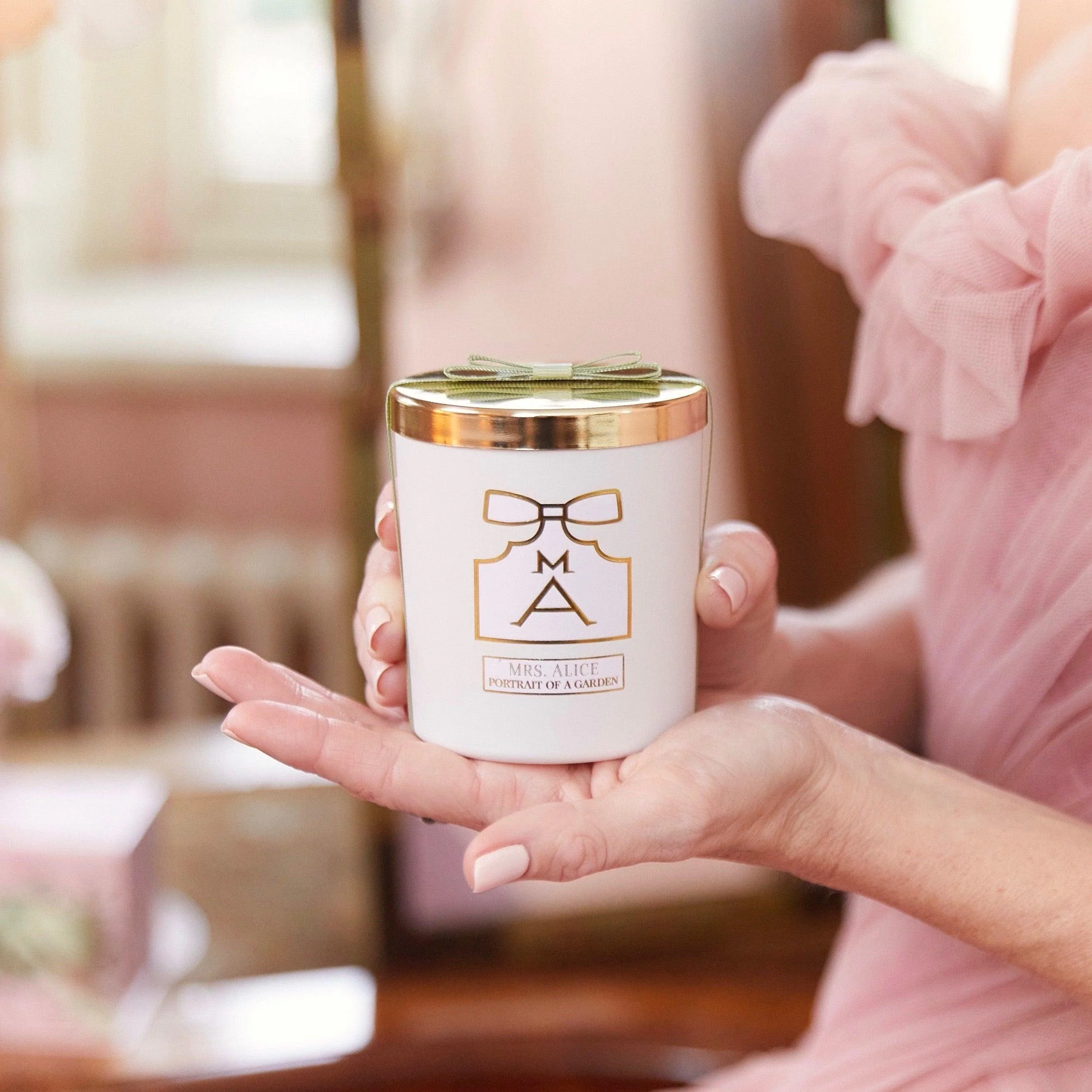 Portrait Of A Garden Scented Candle - Image 12