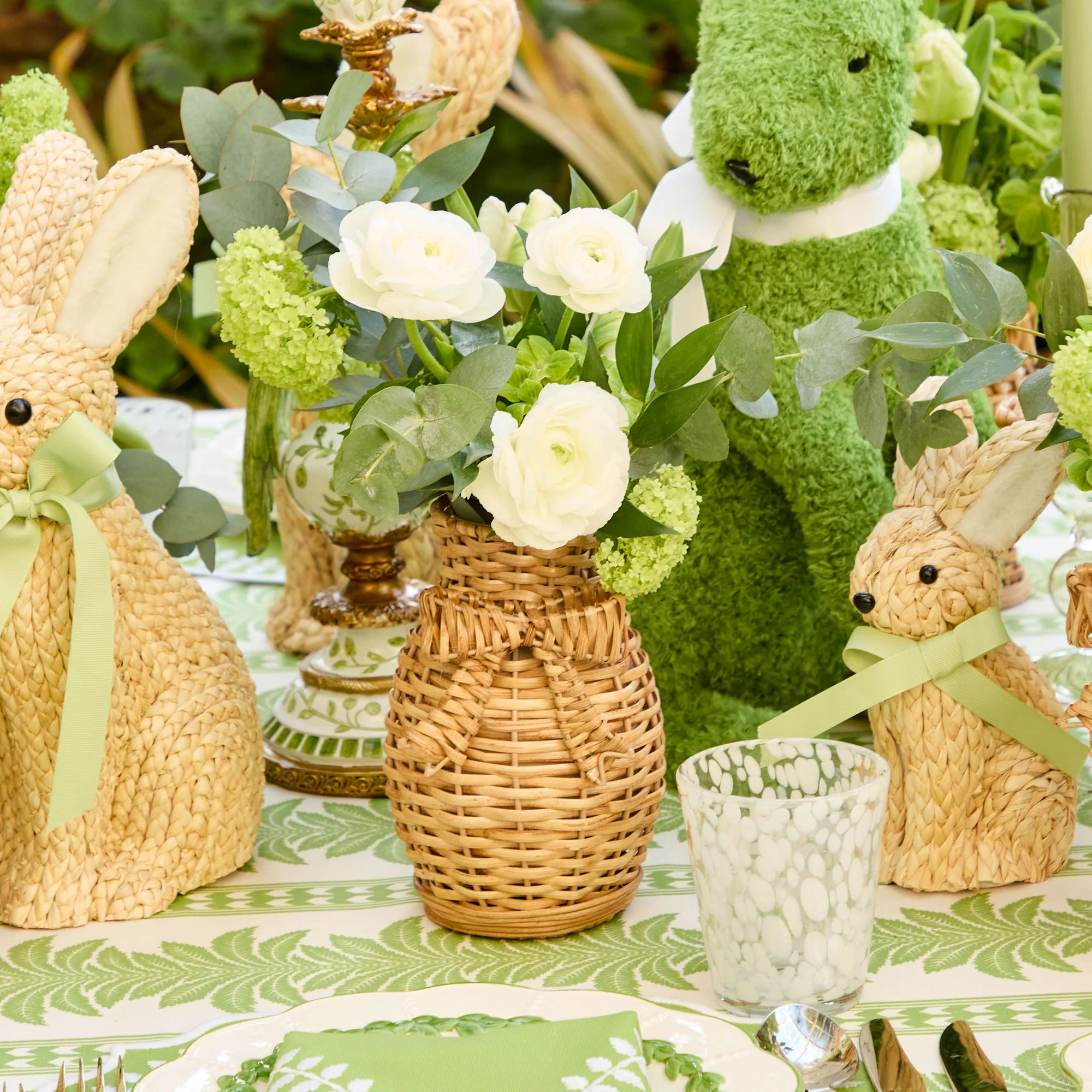 Rattan Bow Vases (Set of 3) - Image 9