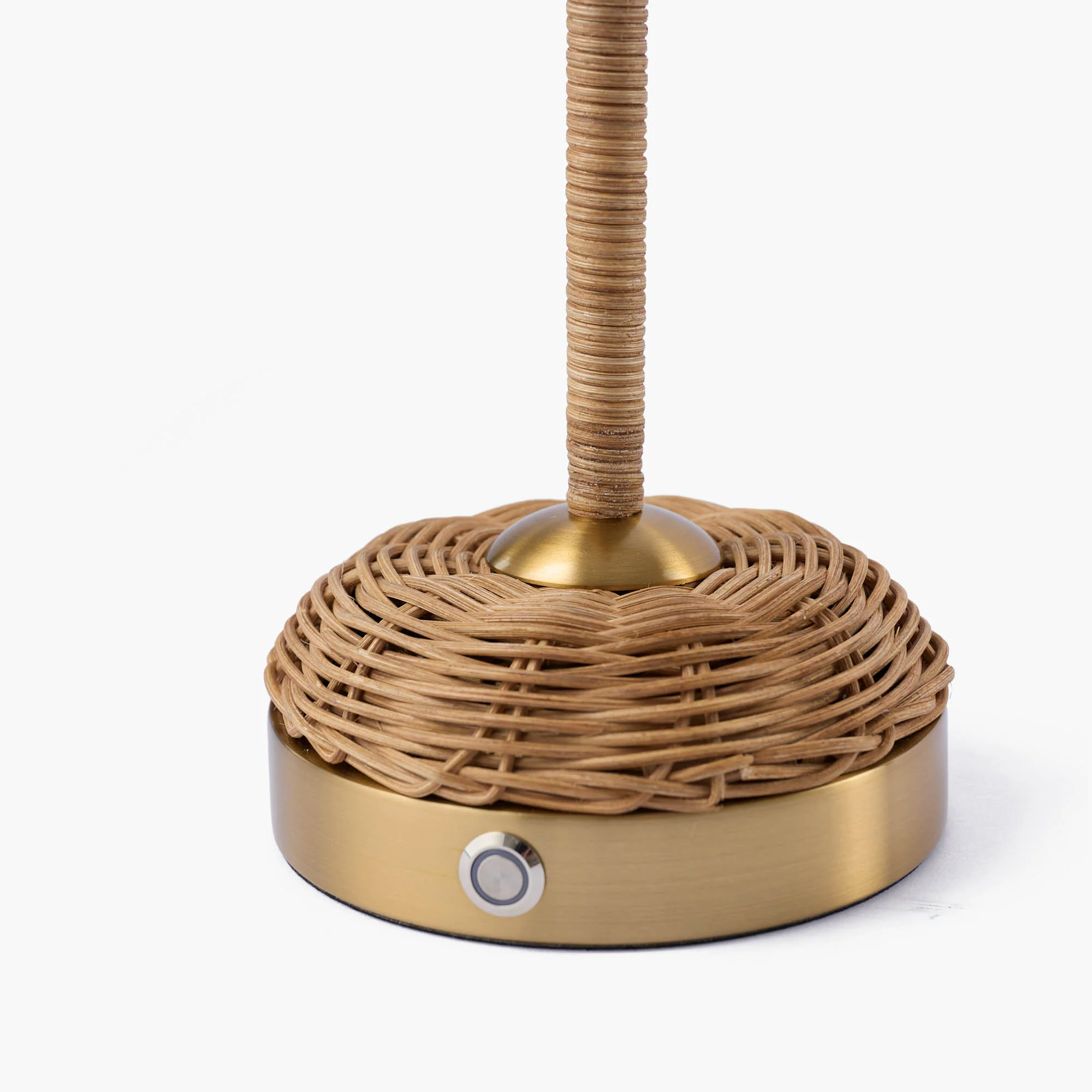 Rattan Ida Rechargeable Lamp - Image 16