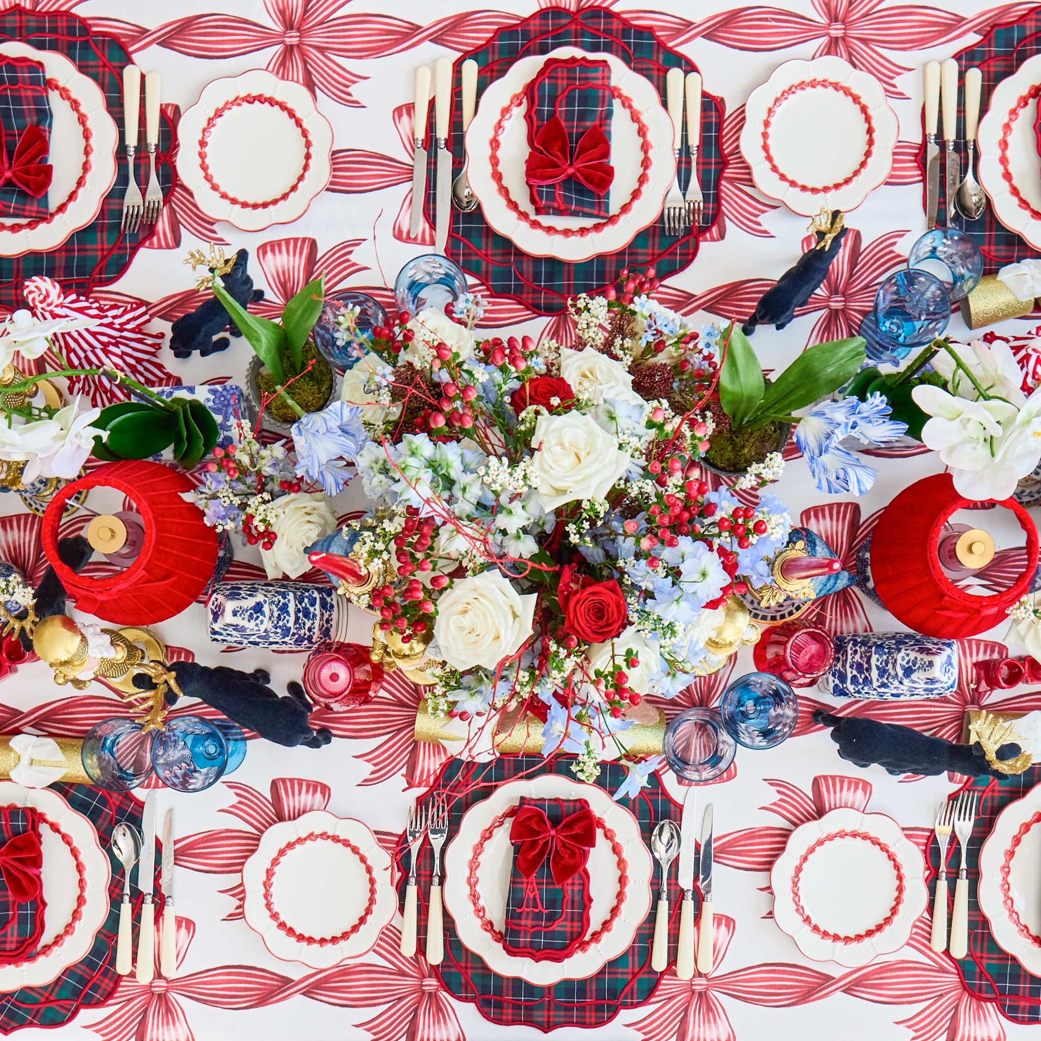 Red Bow Candycane Tablecloth - Image 3