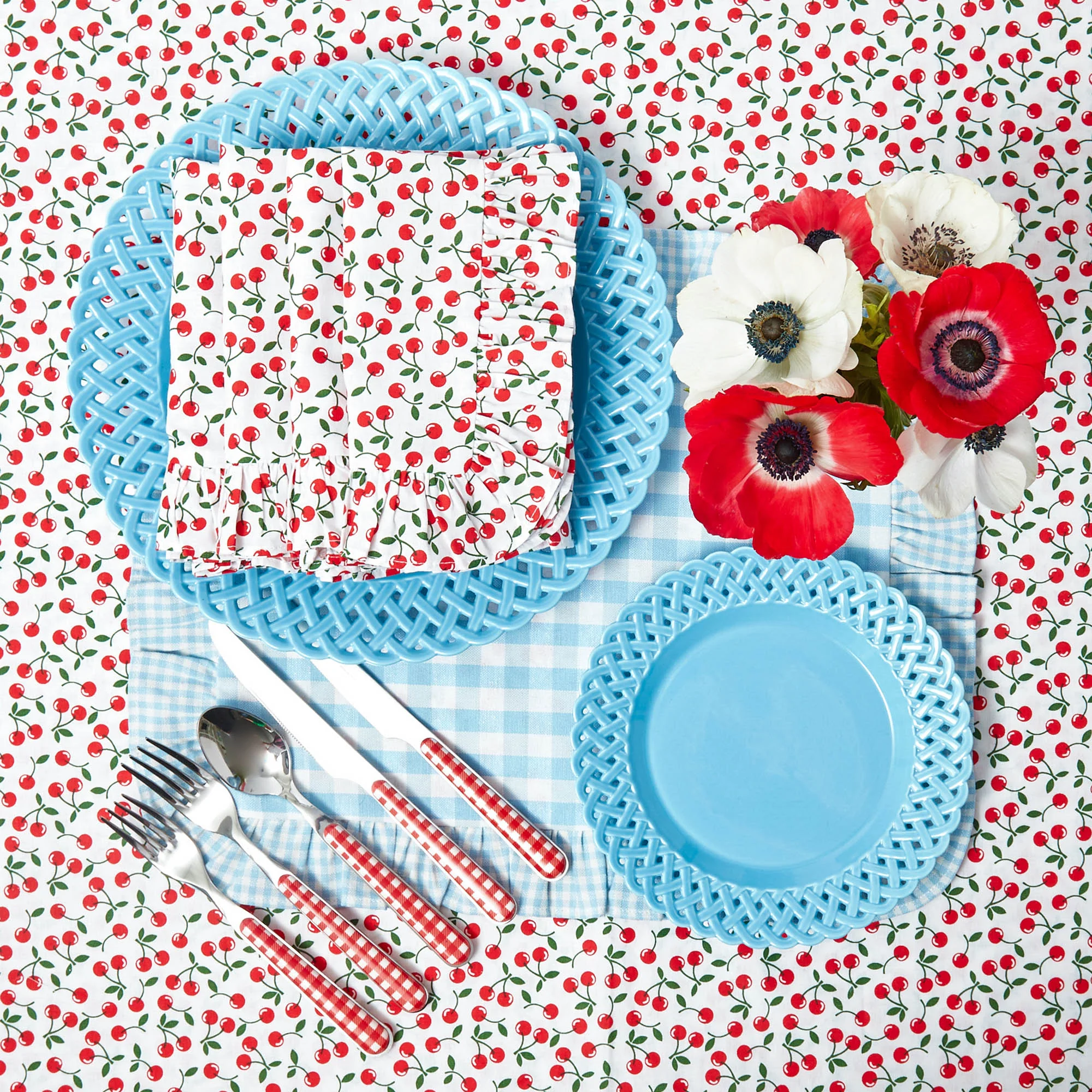 Red Gingham Cutlery (5 Piece) - Image 8