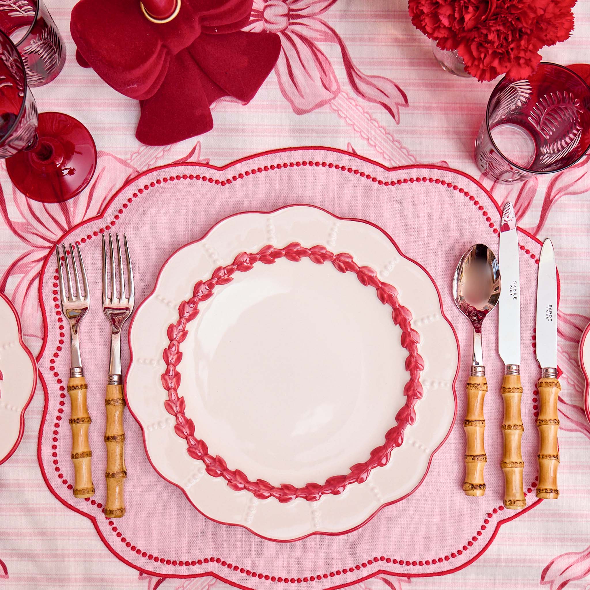 Red Laurel Dinner Plate - Image 2