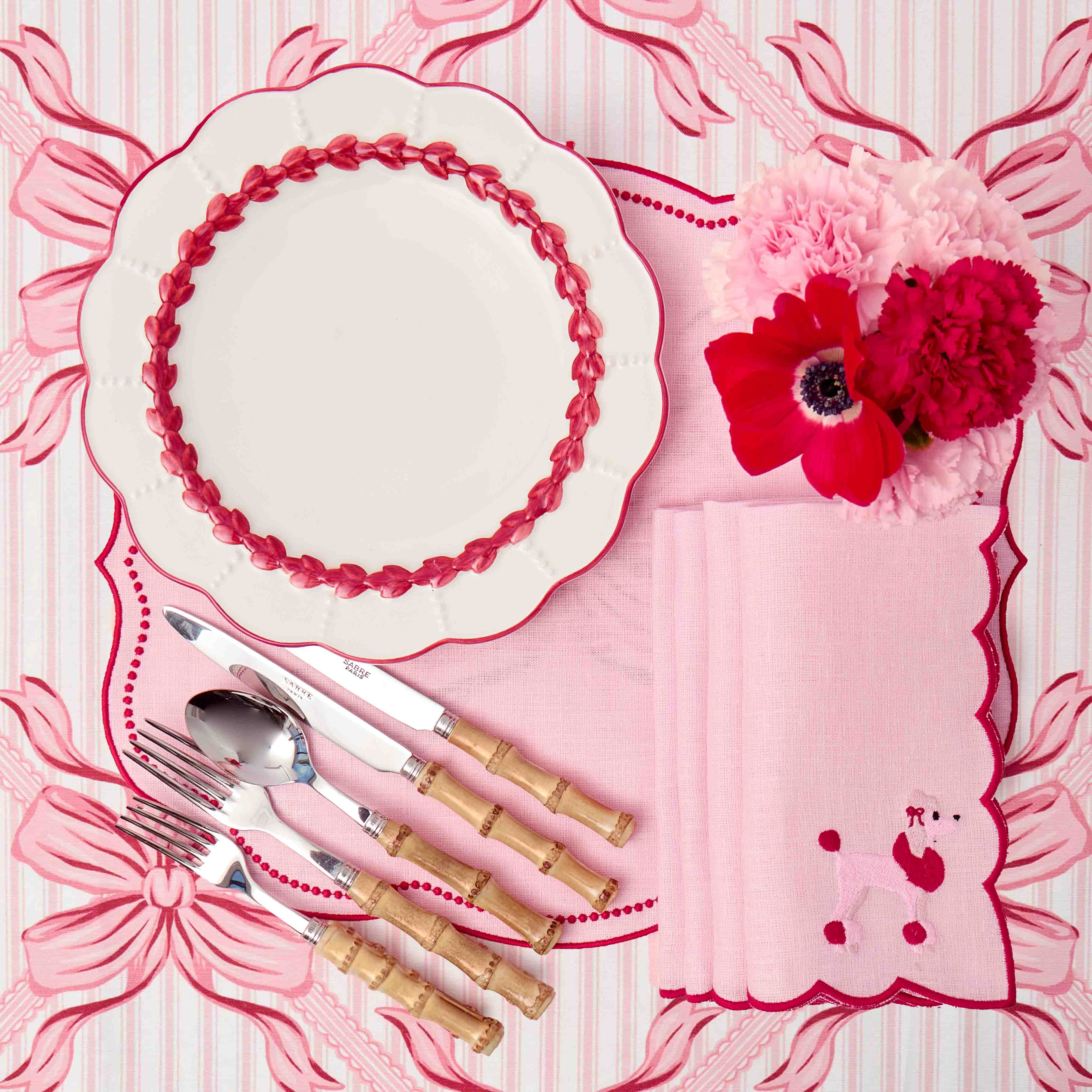 Red Laurel Dinner Plate - Image 4