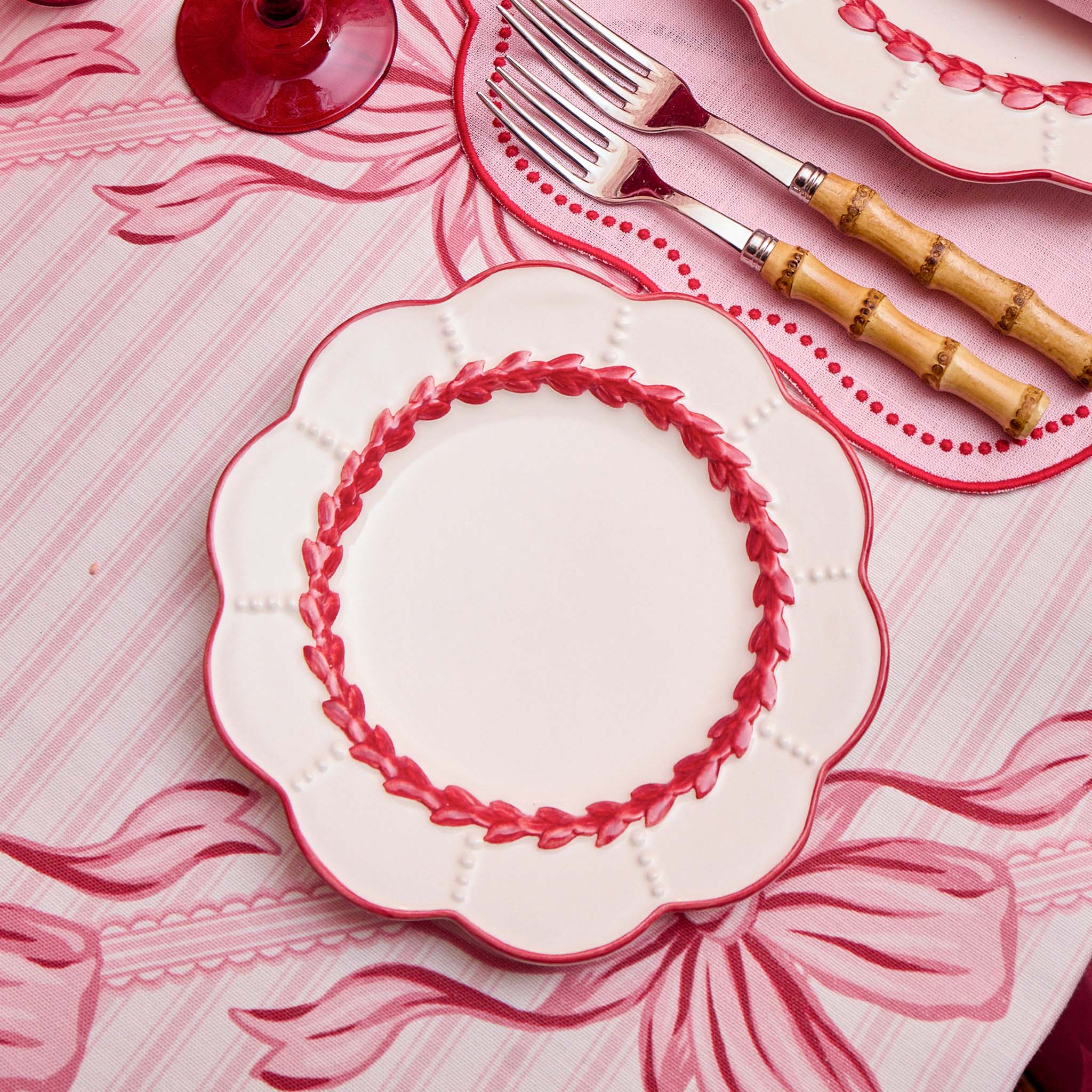 Red Laurel Starter Plate - Image 6