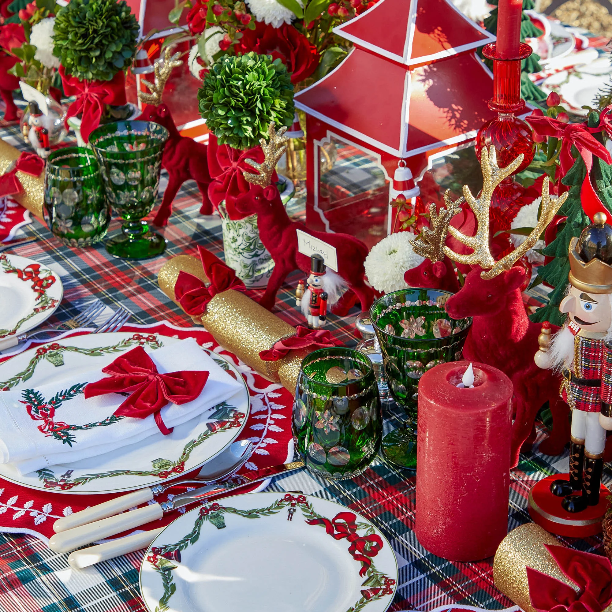 Red LED Pillar Candles (Pair) - 15cm - Image 2