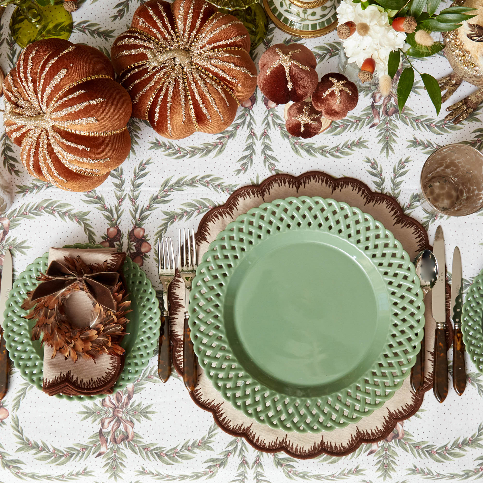 Sage Basketweave Dinner Plate - Image 25