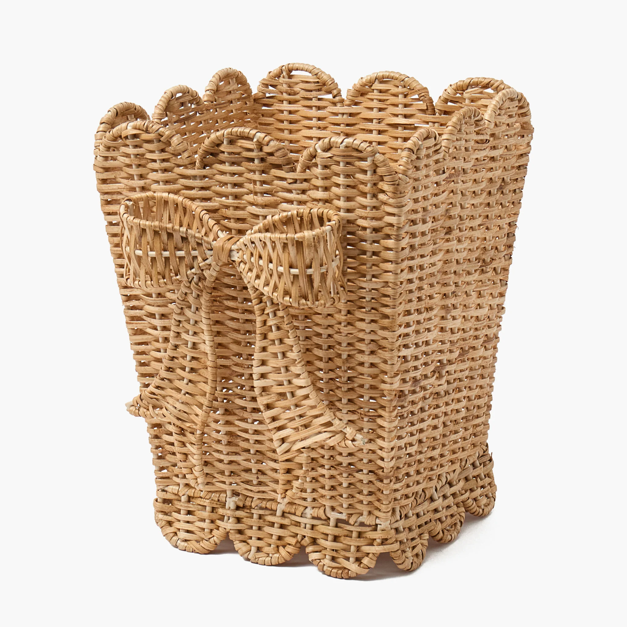 Scalloped Bow Rattan Waste Paper Bin - Image 4