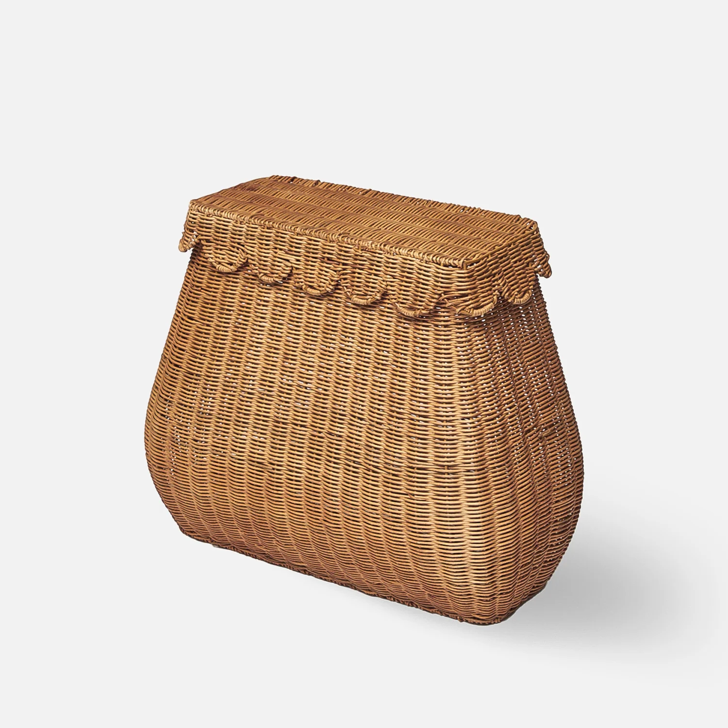 Scalloped Laundry Rattan Basket - Image 8
