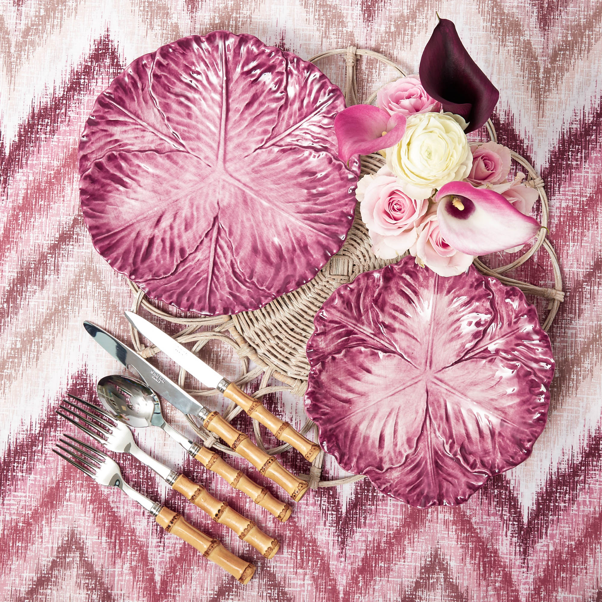Aubergine Serena Cabbage Dinner & Starter Plates (Set of 8) - Image 25
