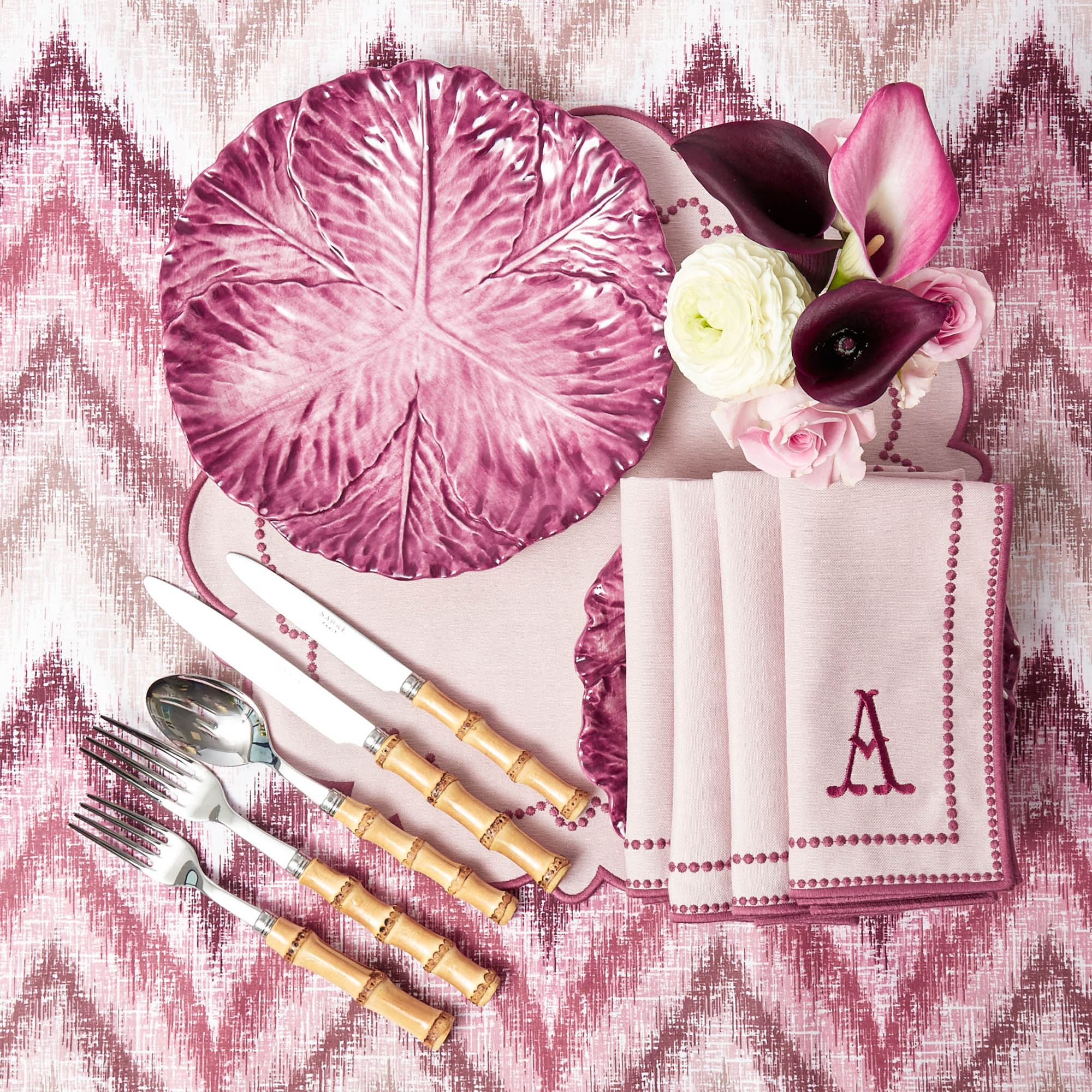 Aubergine Serena Cabbage Dinner Plate - Image 23