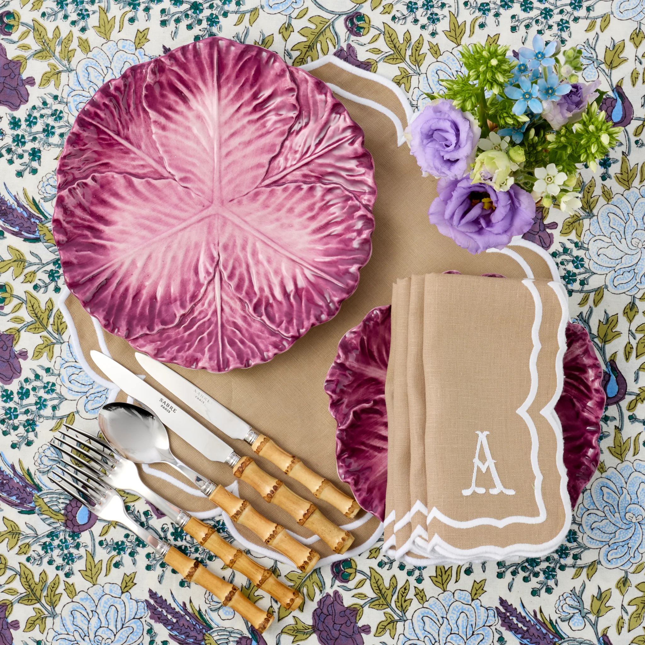 Aubergine Serena Cabbage Dinner Plates (Set of 4) - Image 4