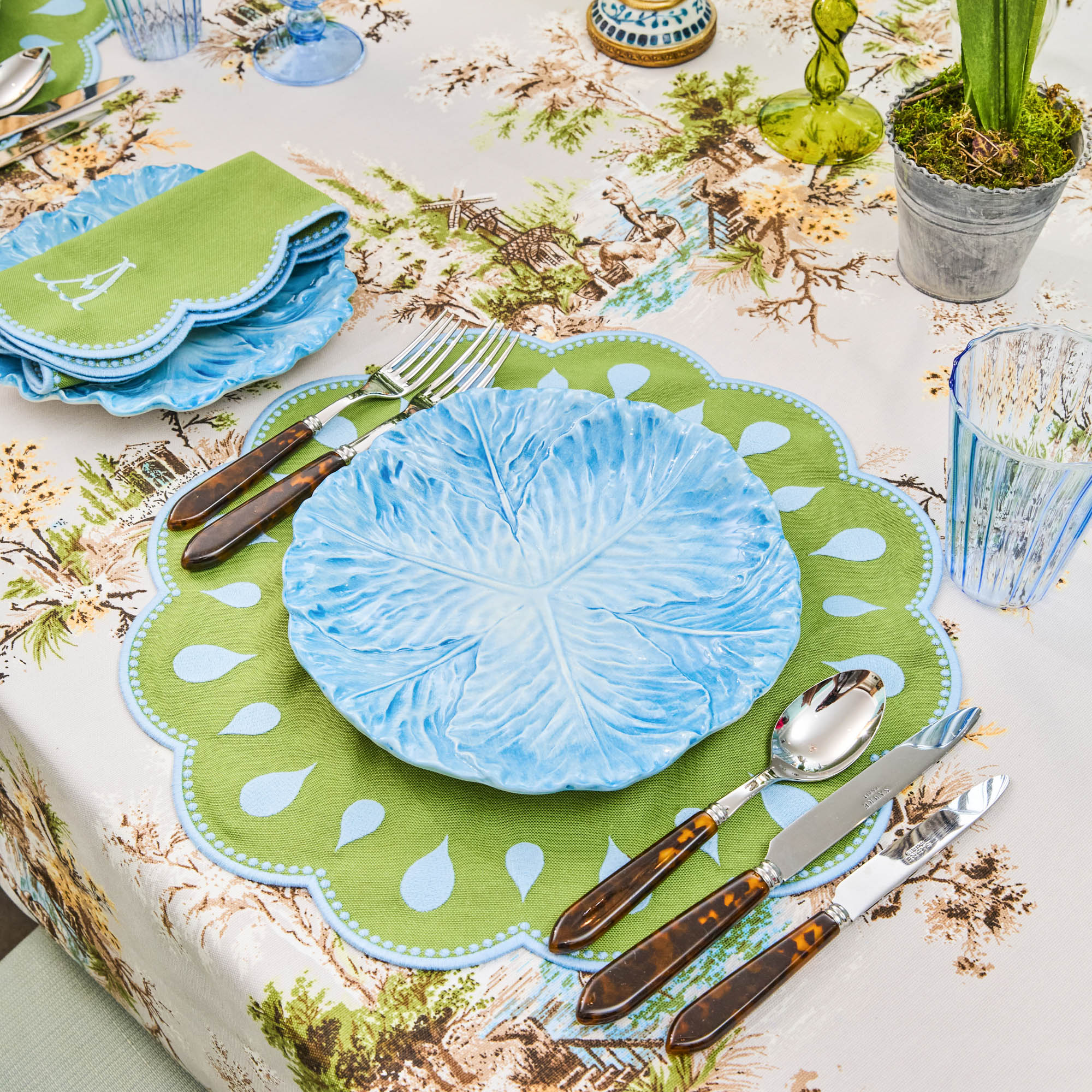 Blue Serena Cabbage Dinner Plate - Image 11