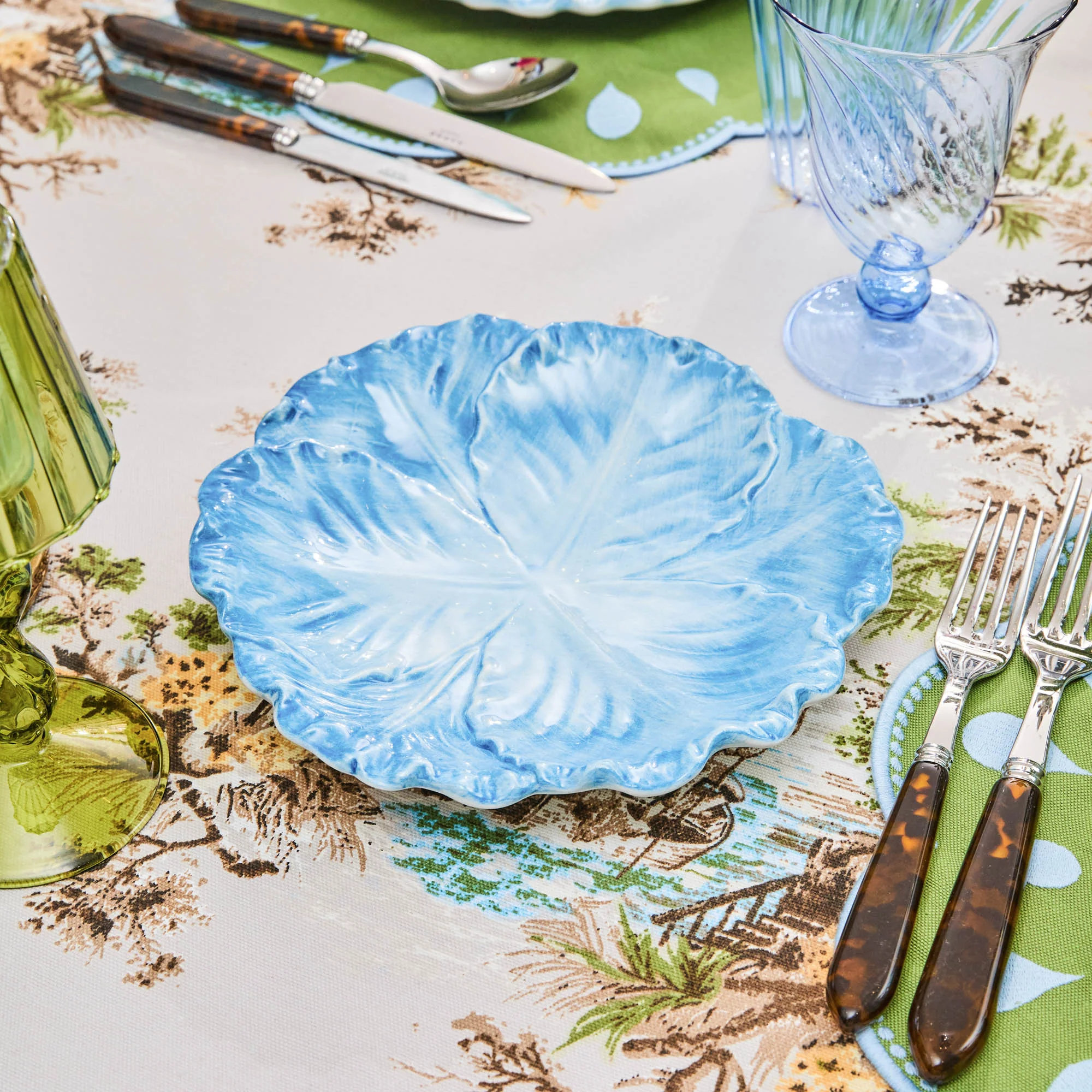 Blue Serena Cabbage Starter Plate - Image 8