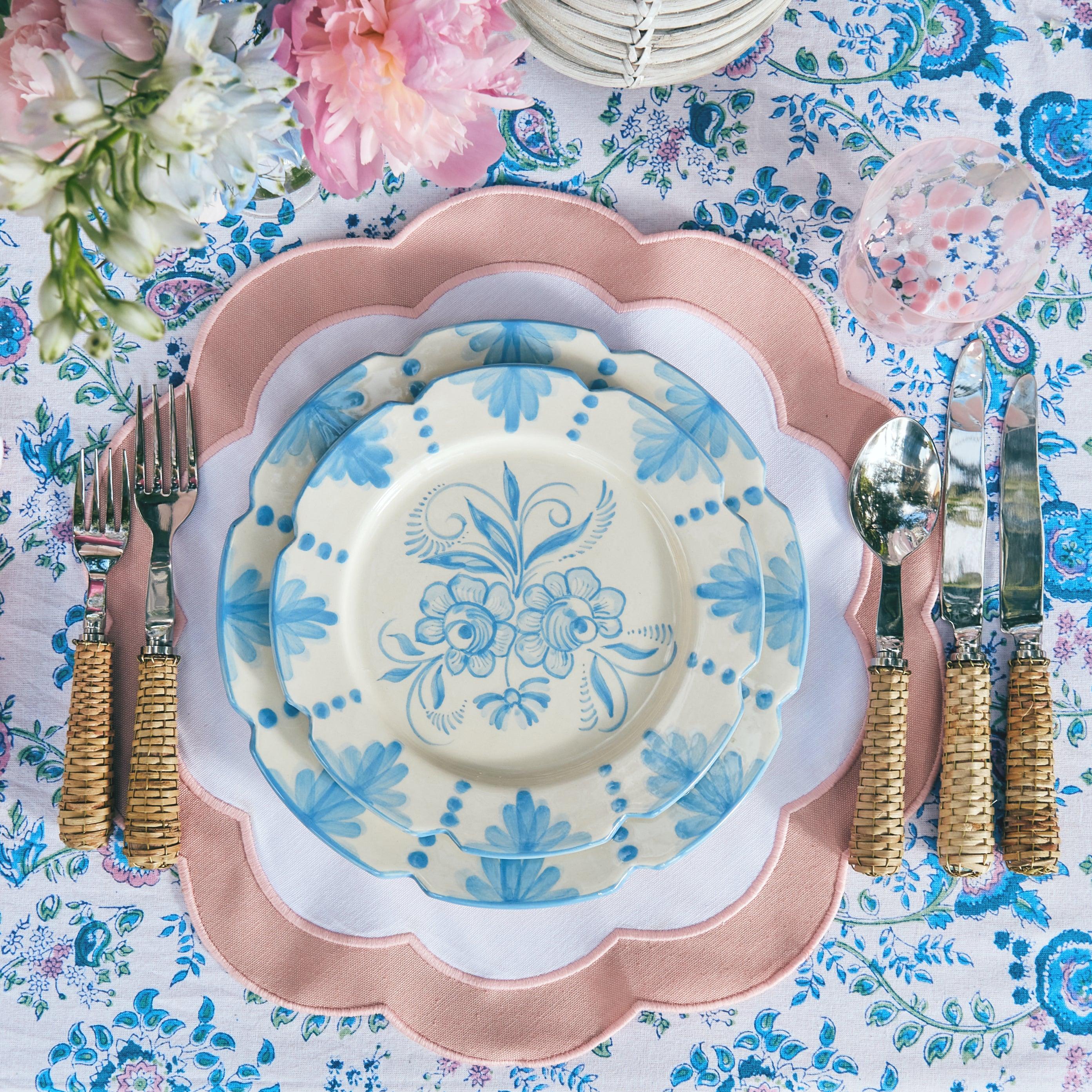 Seville Blue Gardênia Dinner Plate - Image 11
