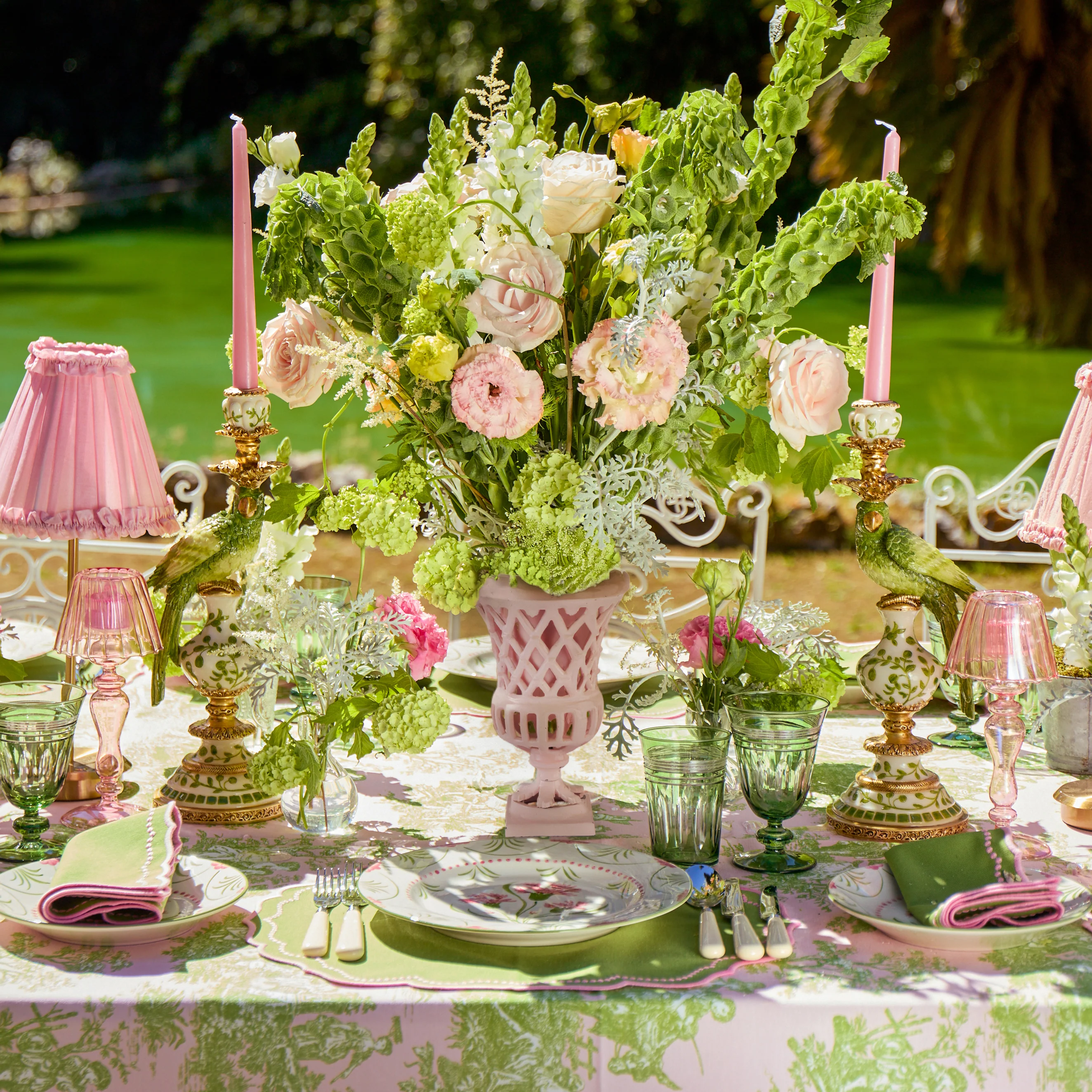 Small Adelaide Pink Lattice Urn Vase - Image 2