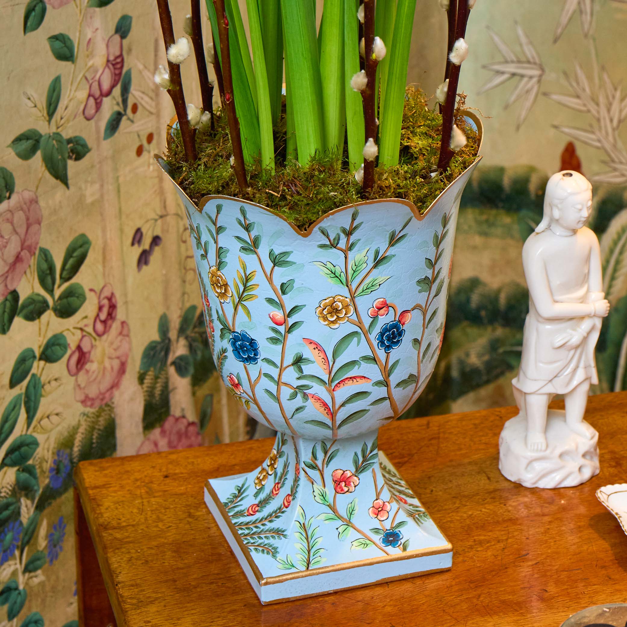 Small Blue Chinoiserie Tole Urn Vase - Image 2