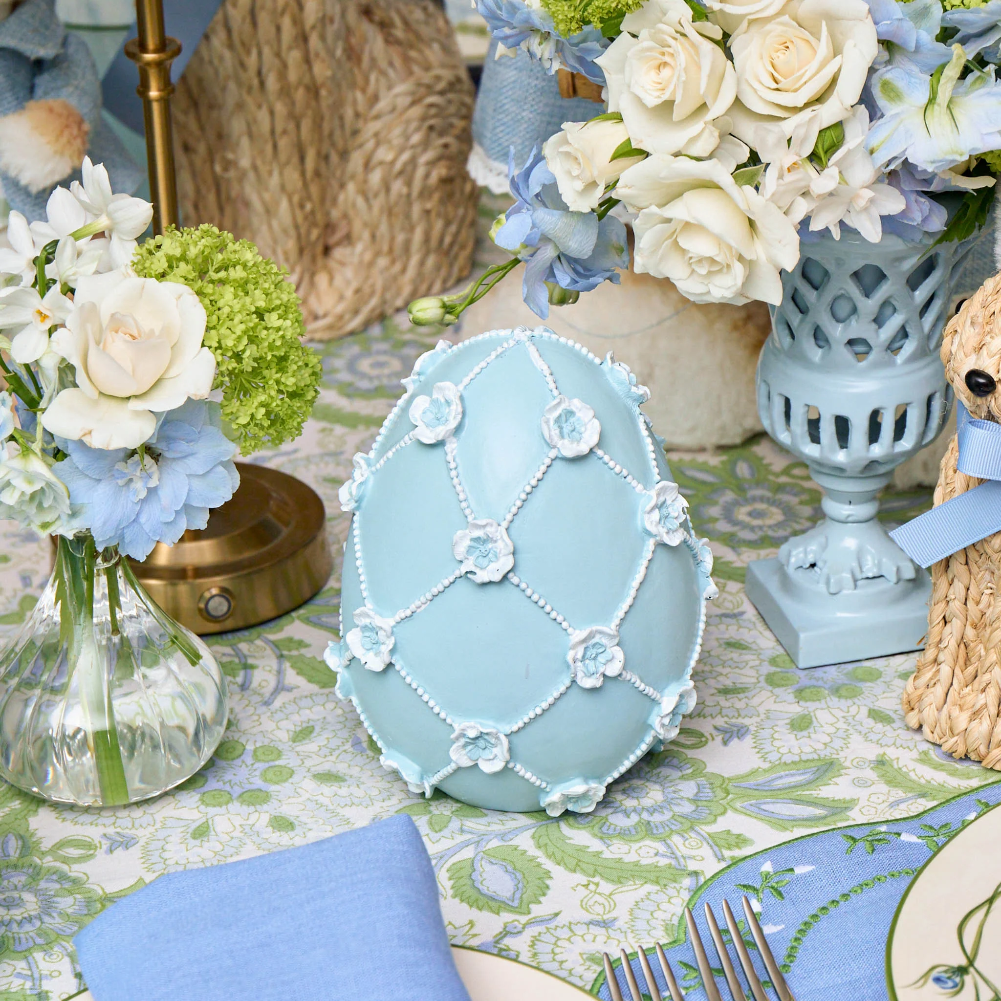 Small Blue Floral Trellis Easter Egg (Pair) - 17cm - Image 3