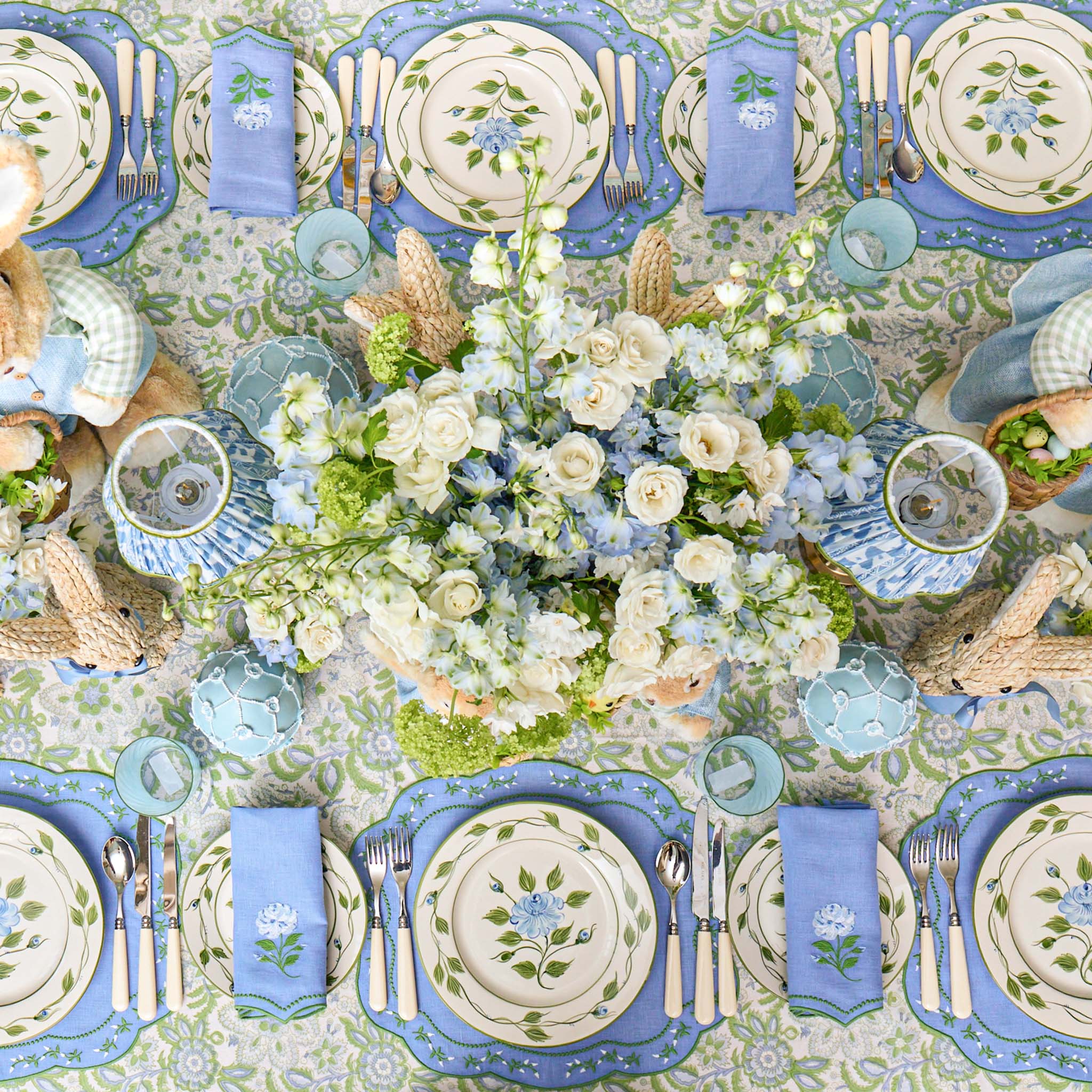 Small Blue Floral Trellis Easter Egg (Pair) - 17cm - Image 4