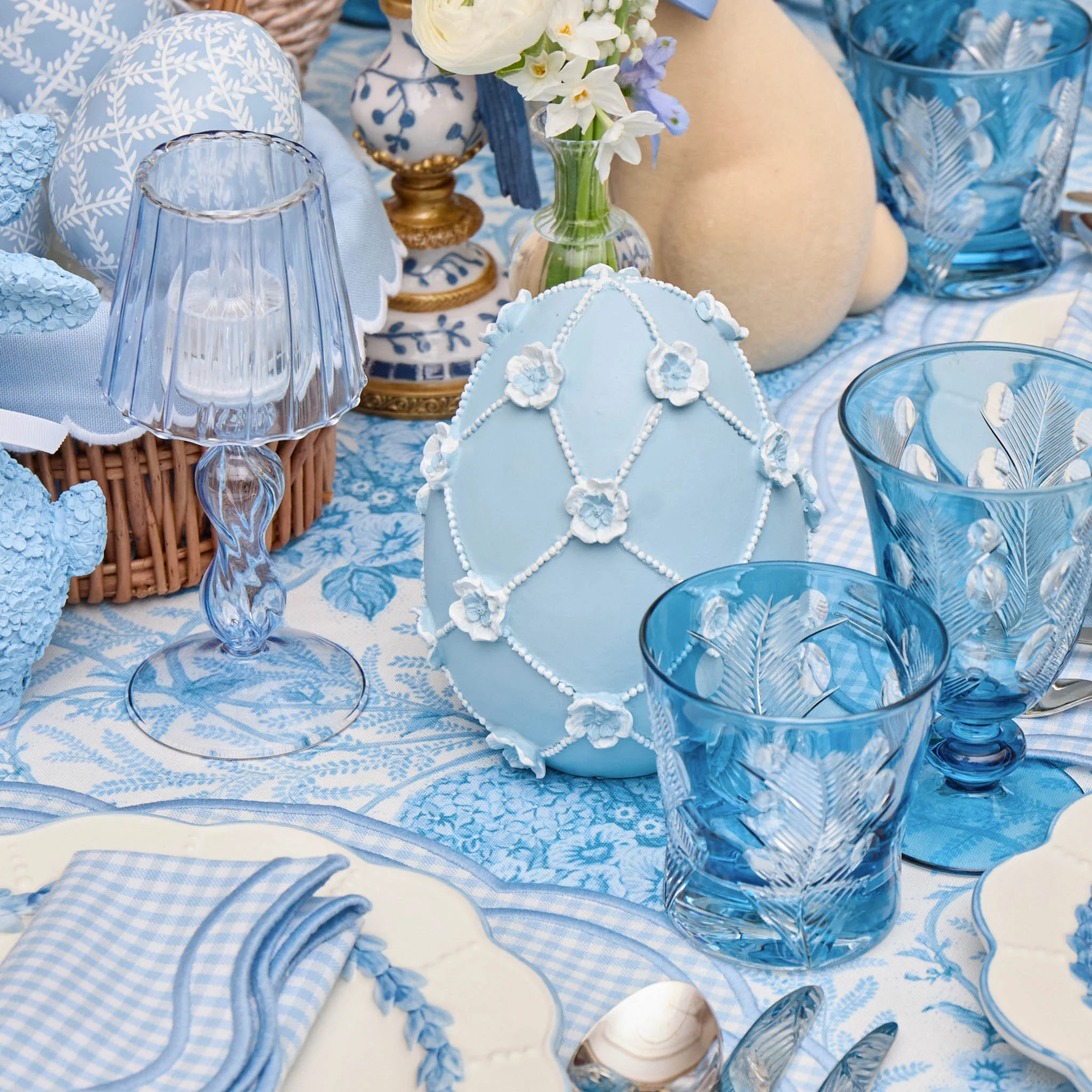 Small Blue Floral Trellis Easter Egg (Pair) - 17cm - Image 6