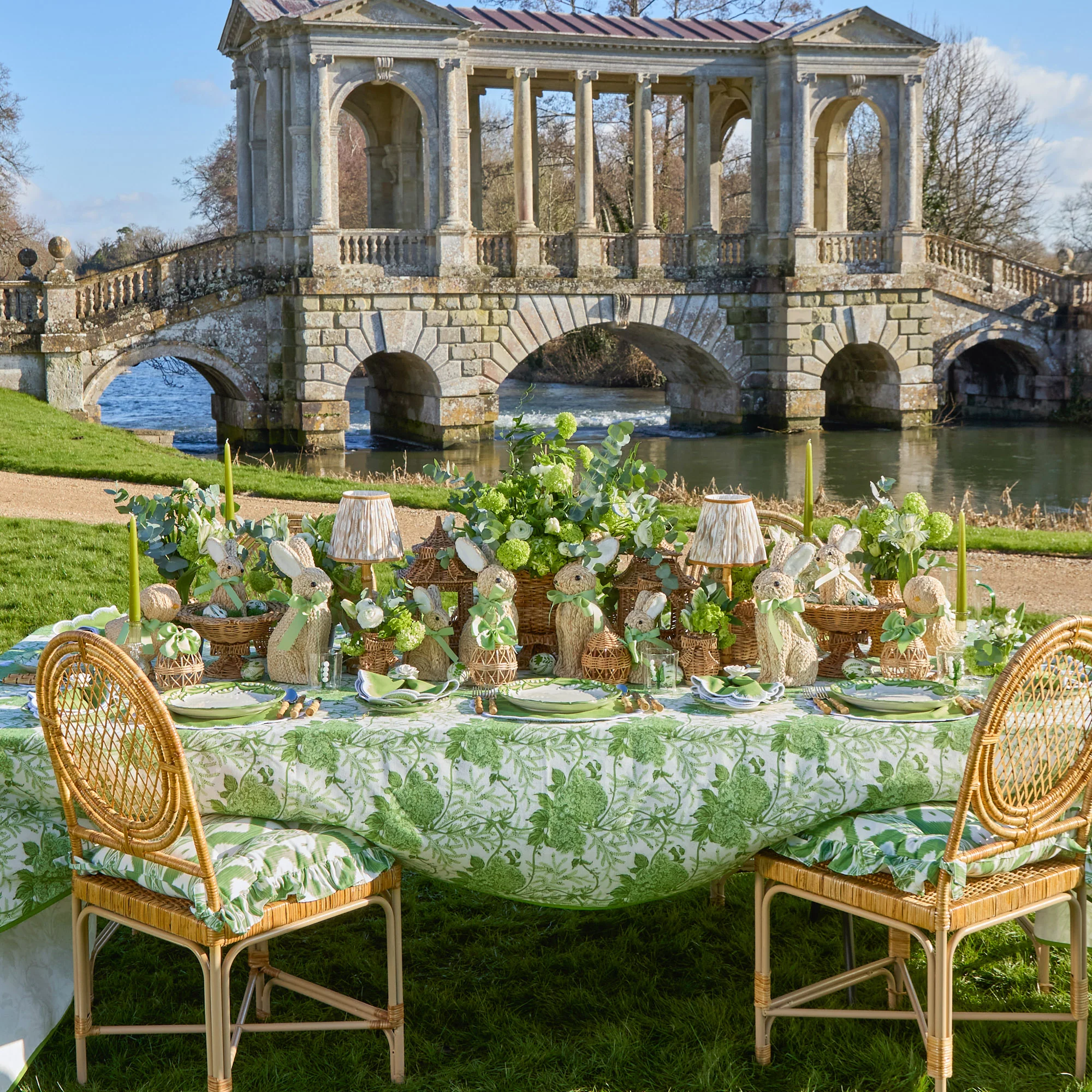 Apple Green Isabella Round Placemats (Set of 4) - Image 10