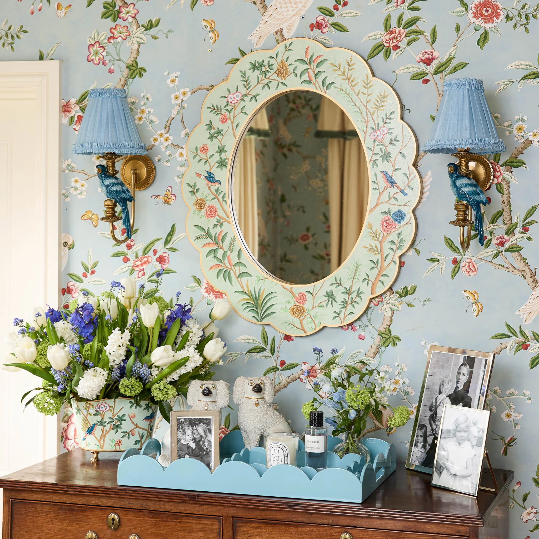 Duck-egg Blue Scalloped Lacquer Tray - Image 2