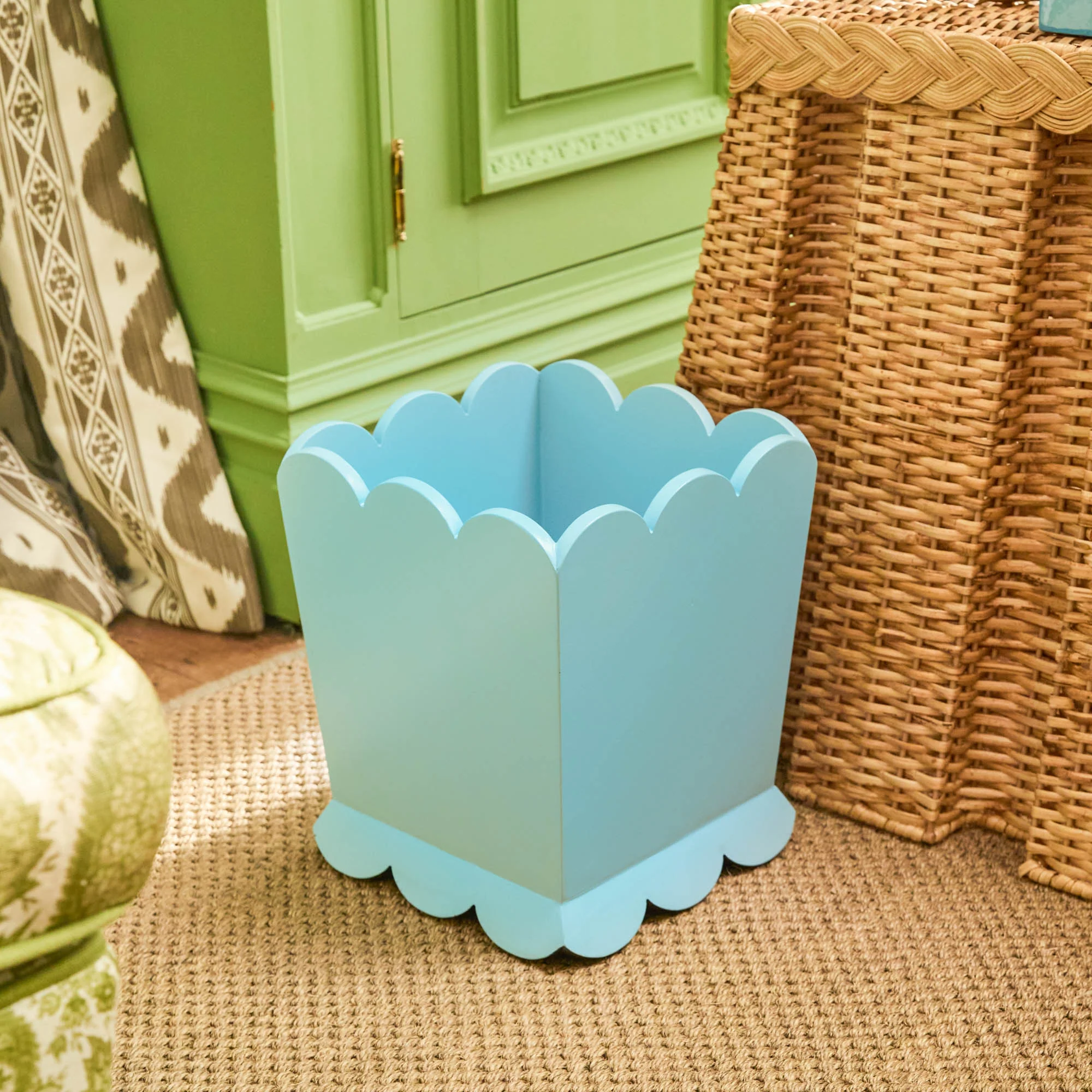 Soft Blue Scalloped Lacquer Waste Paper Bin - Image 2