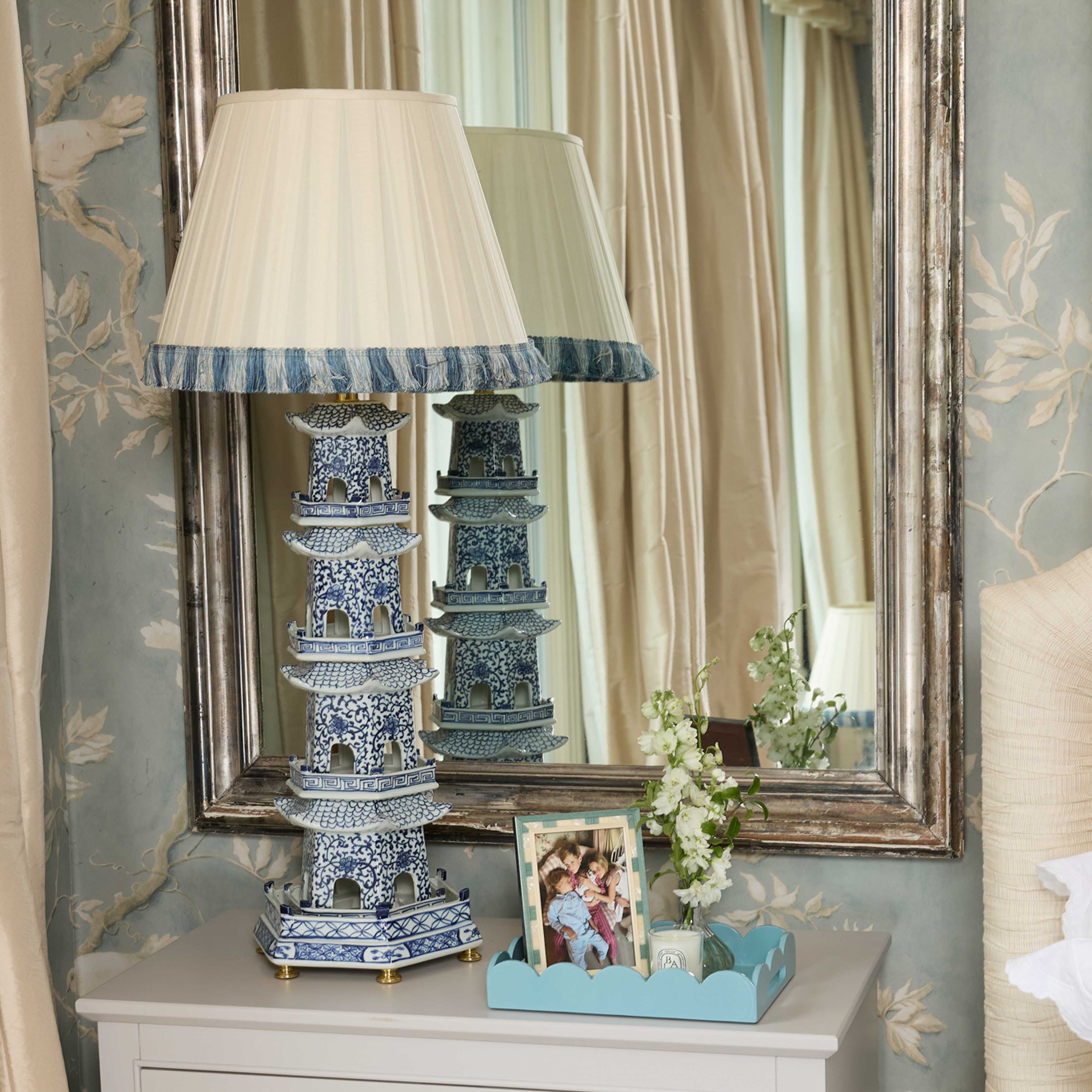 Duck-egg Blue Small Scalloped Lacquer Tray - Image 4