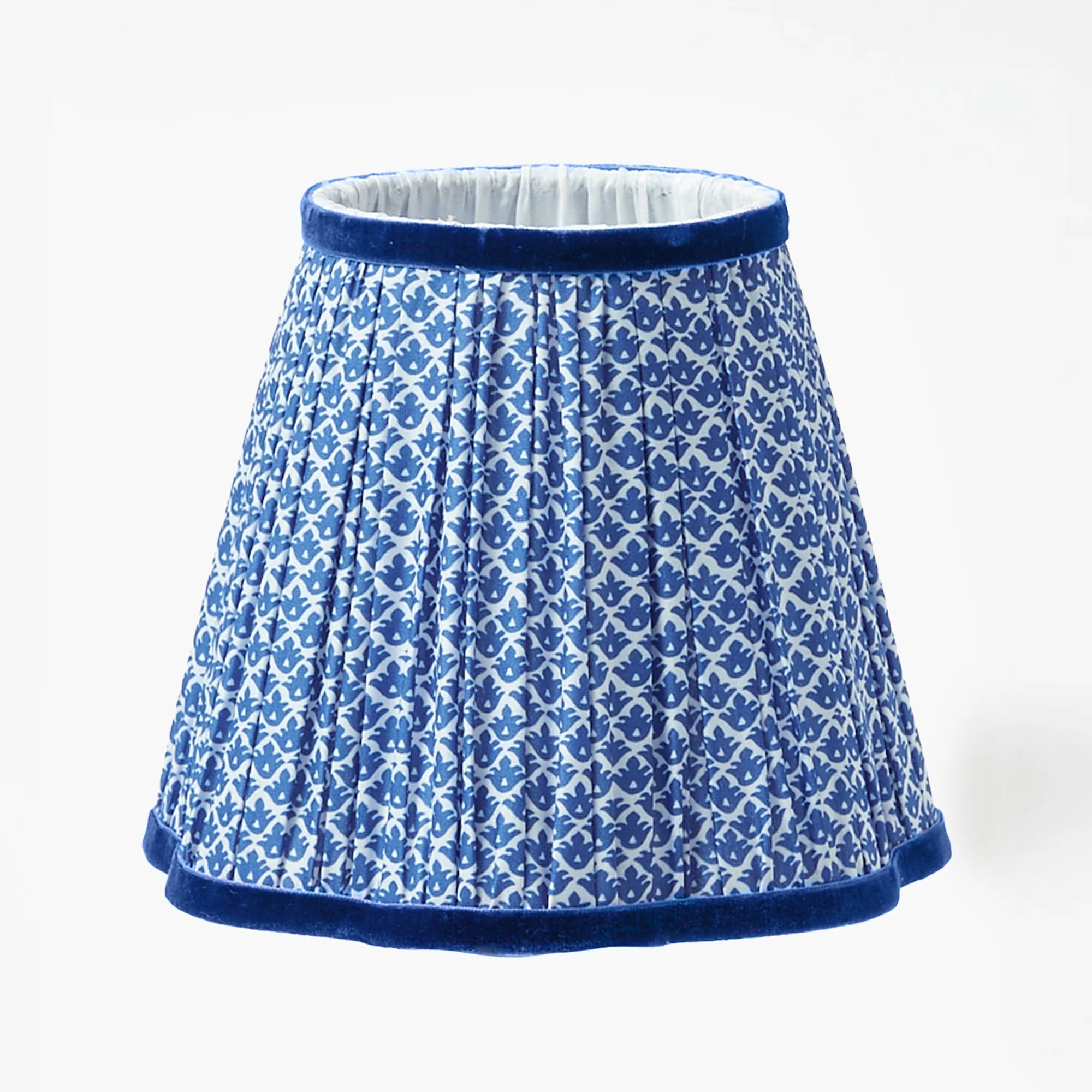 Pair of Staffordshire Dog Rechargeable Lamps with Cobalt Lotus Shade (18cm) - Image 4