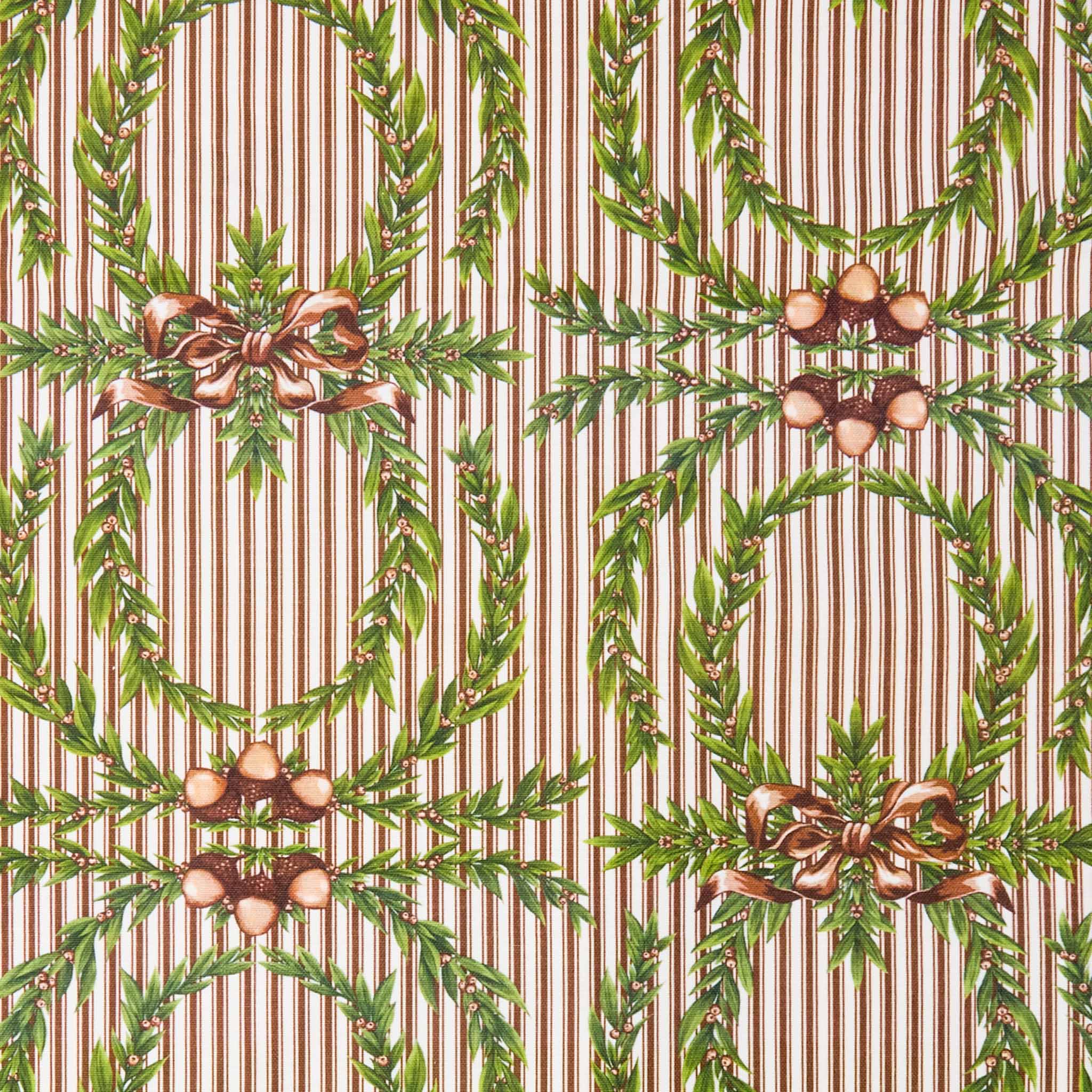 Striped Acorn Garland Tablecloth - Image 4