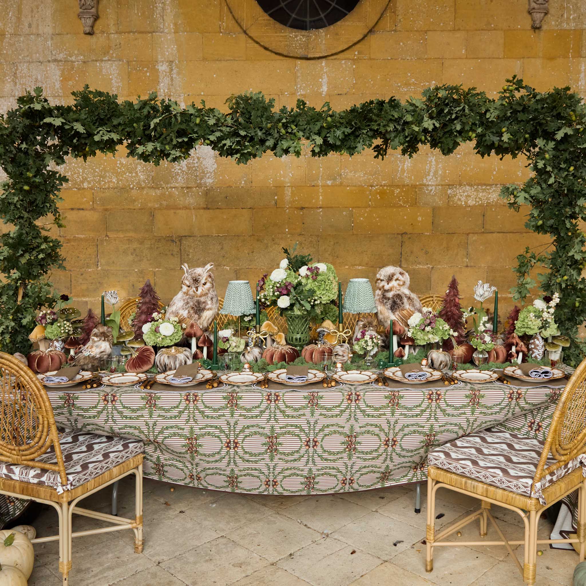 Striped Acorn Garland Tablecloth - Image 8