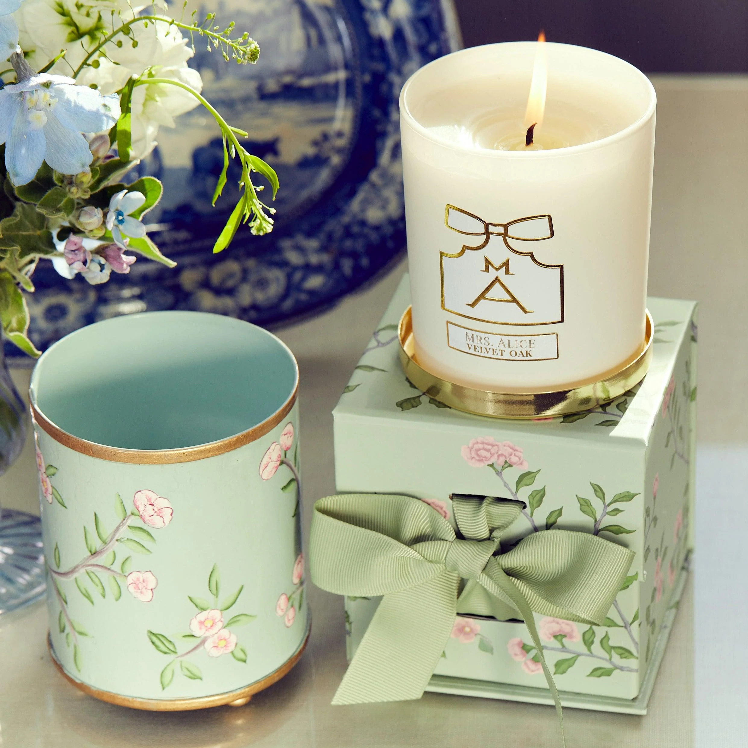 Velvet Oak Scented Candle - Image 12