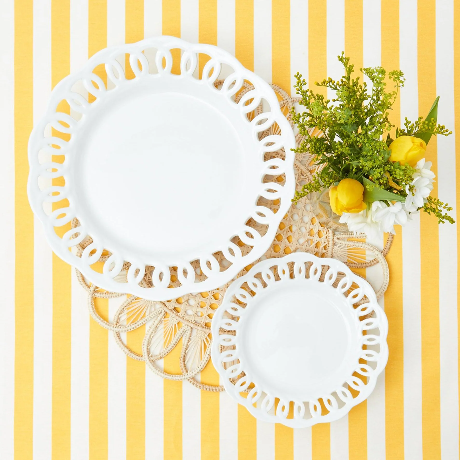 White Lace Dinner Plates (Set of 4) - Image 18